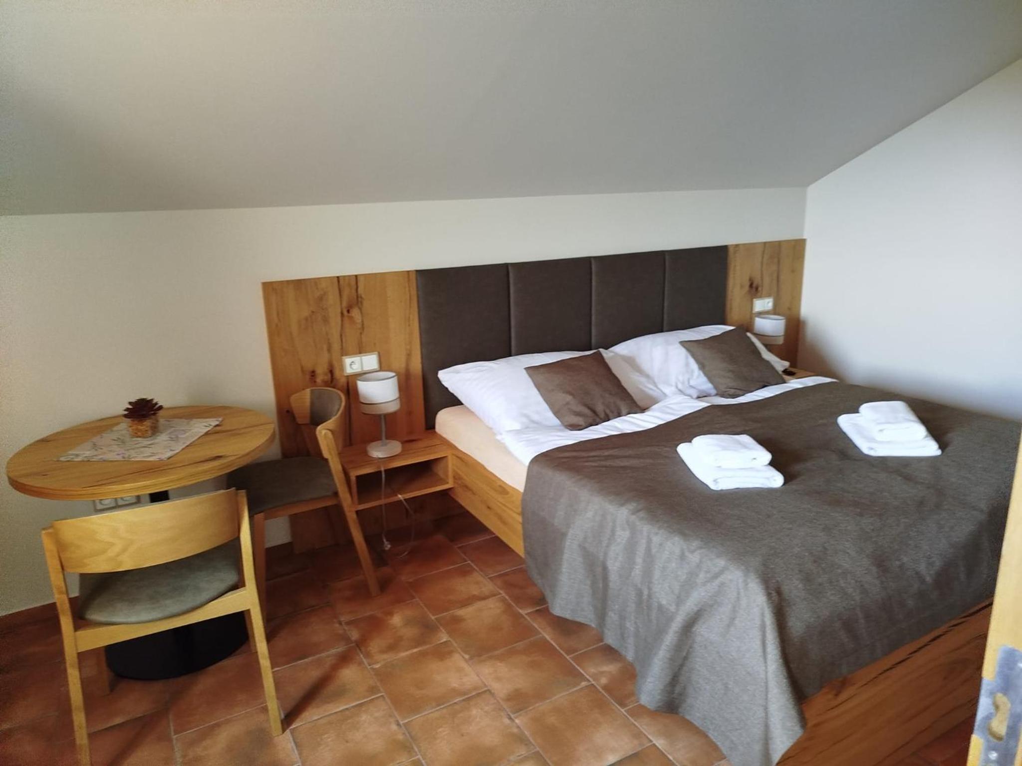 Double Room with Private Bathroom photo 2