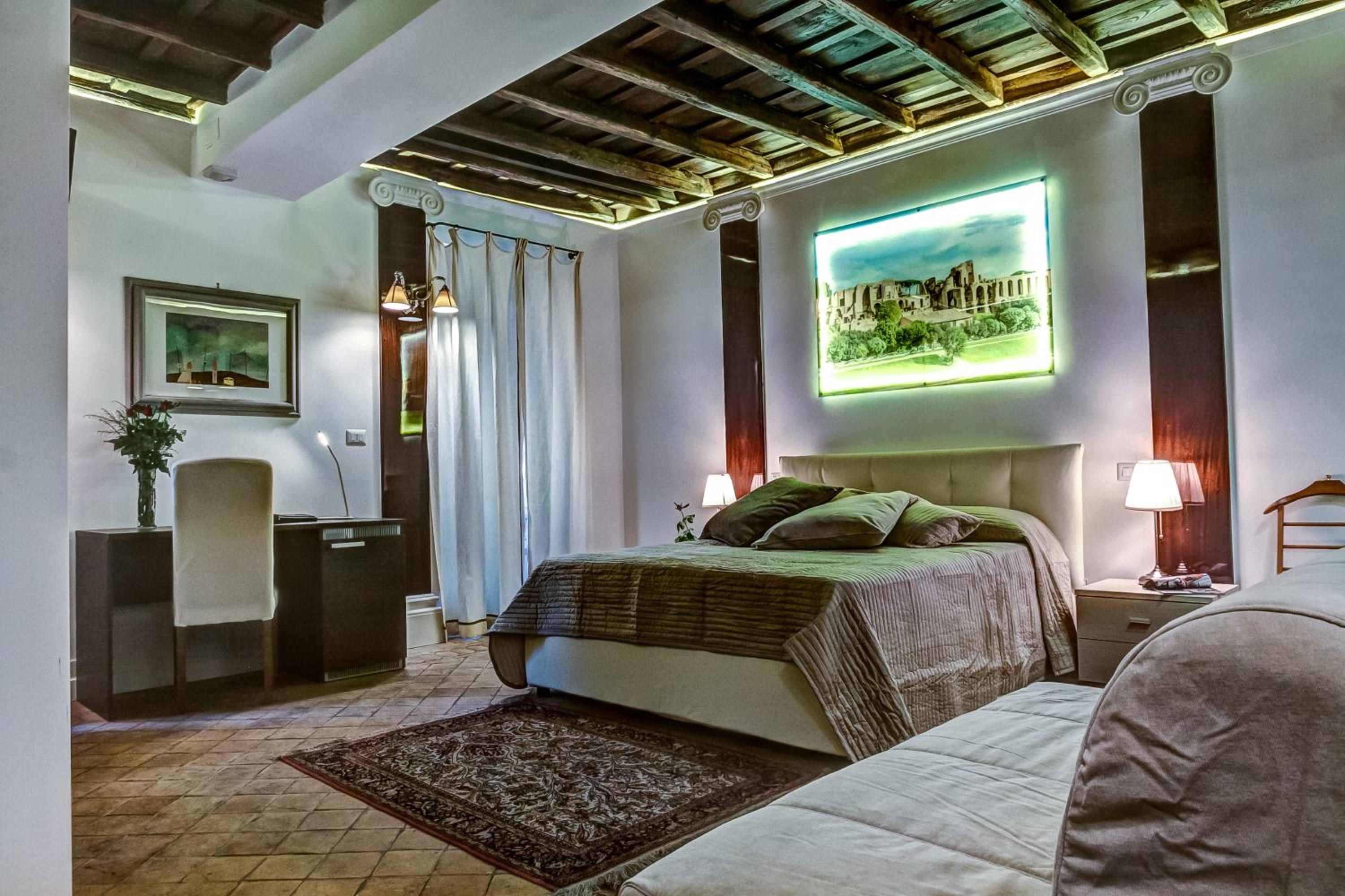 Deluxe Suite