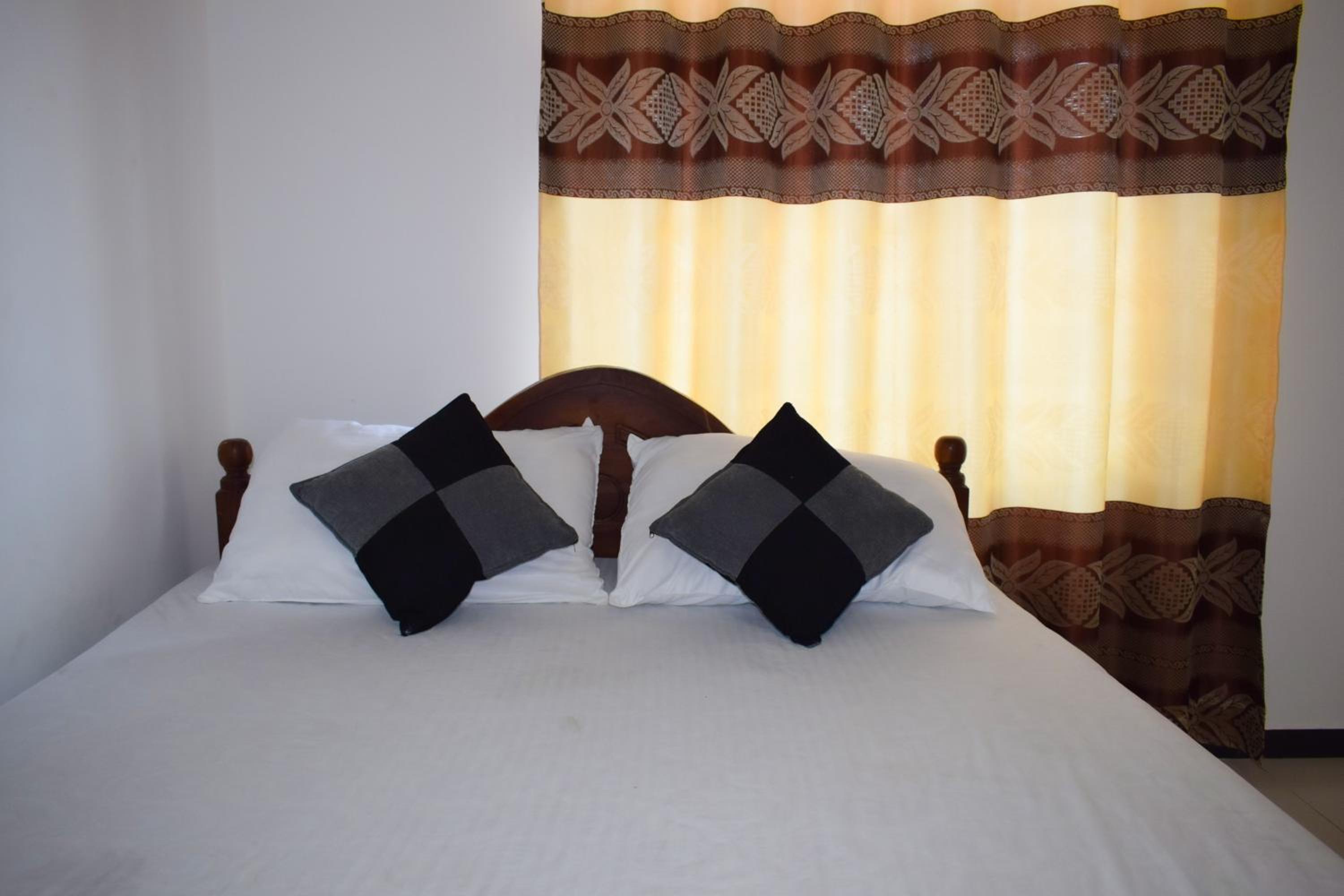 Double Room With Shared Bathroom