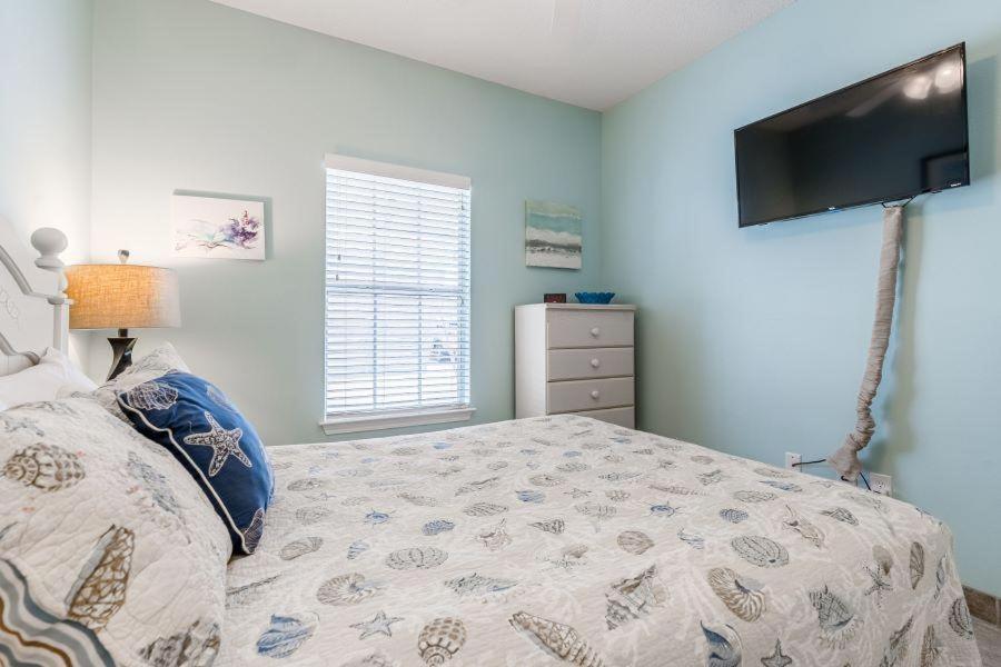 Three-Bedroom Deluxe Apartment photo 3