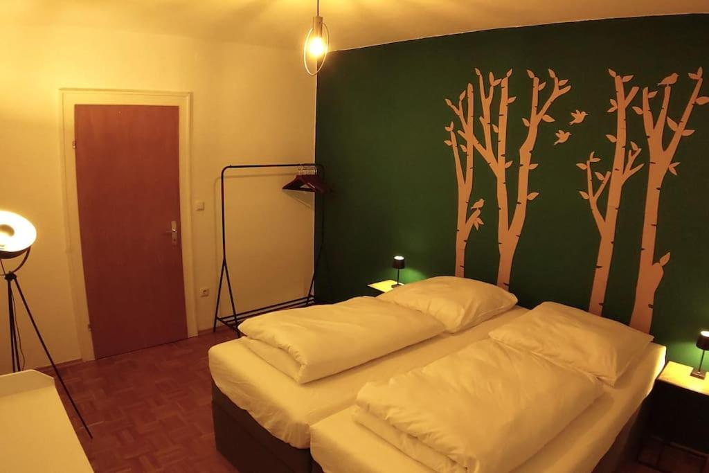 Two-Bedroom Apartment with Balcony photo 2