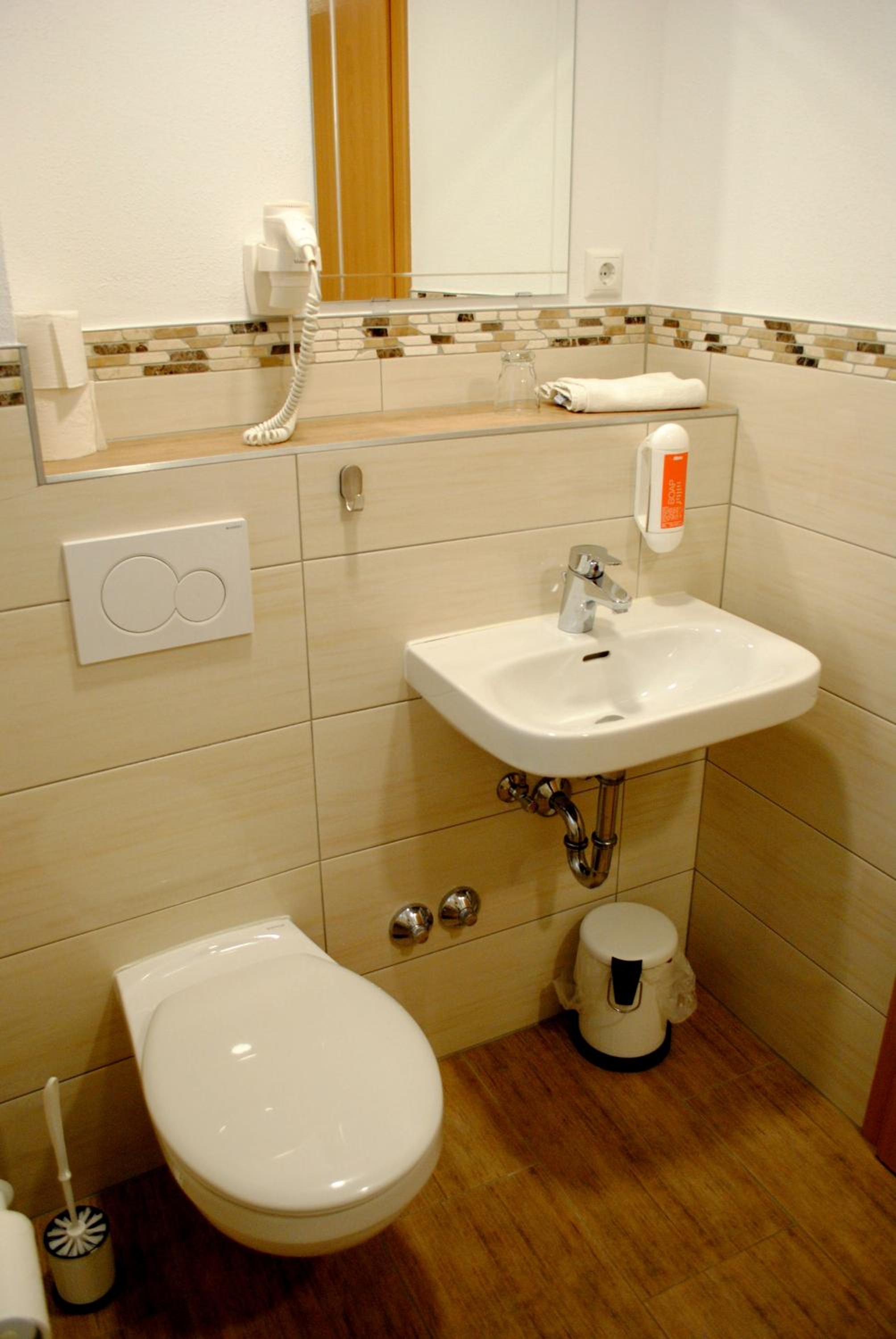 Single Room photo 2