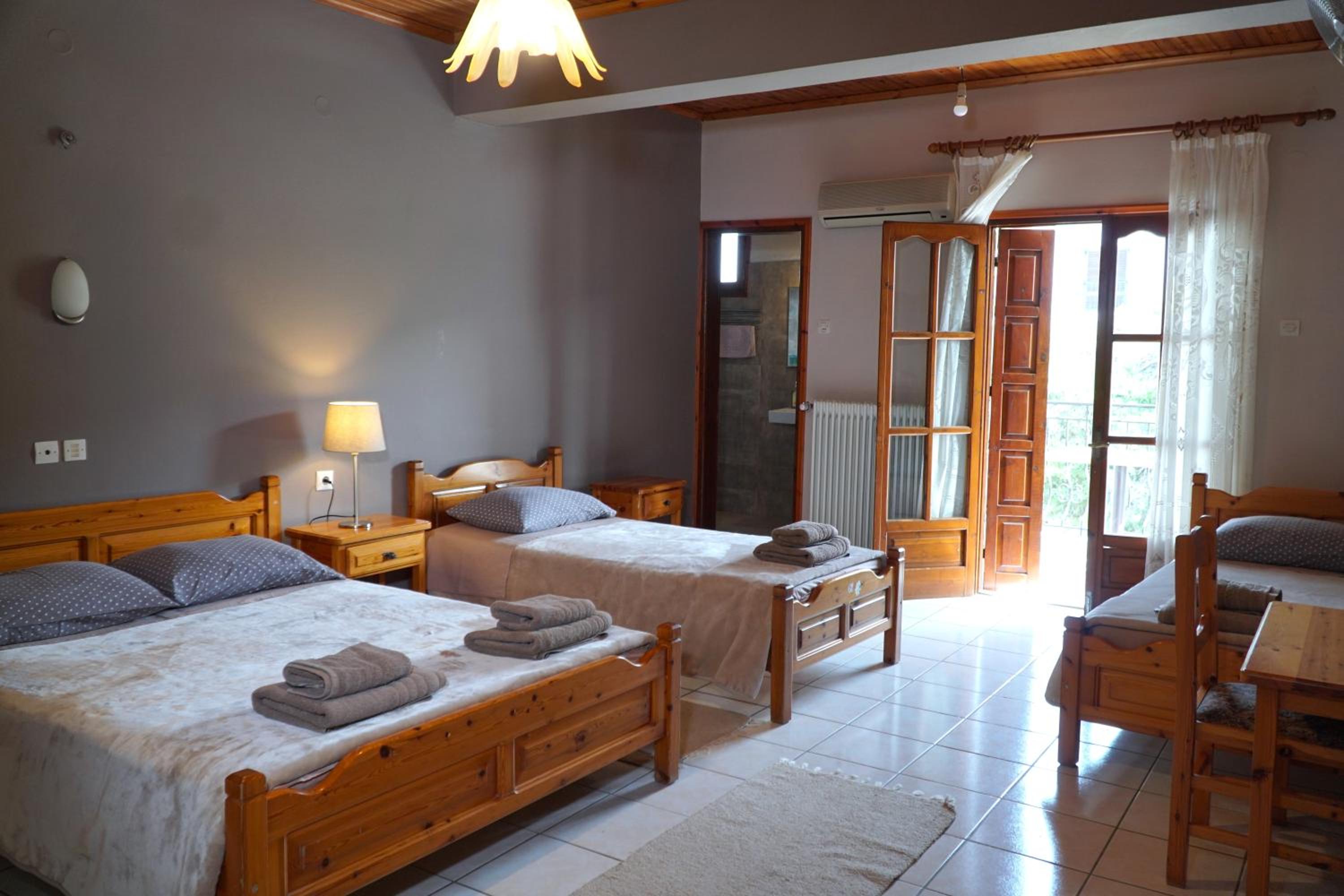 Standard Quadruple Room photo 1