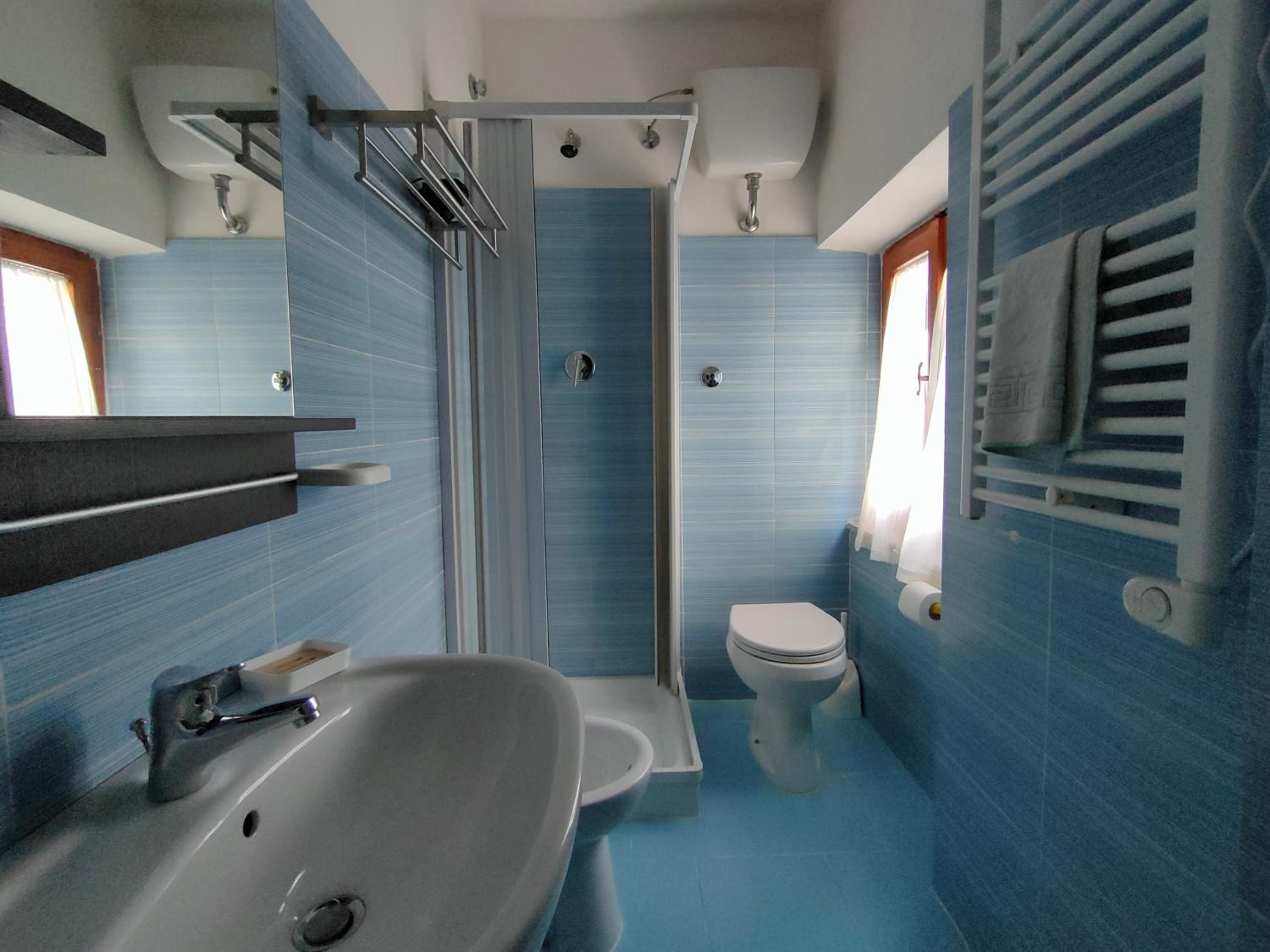 Double Room - Photo 2
