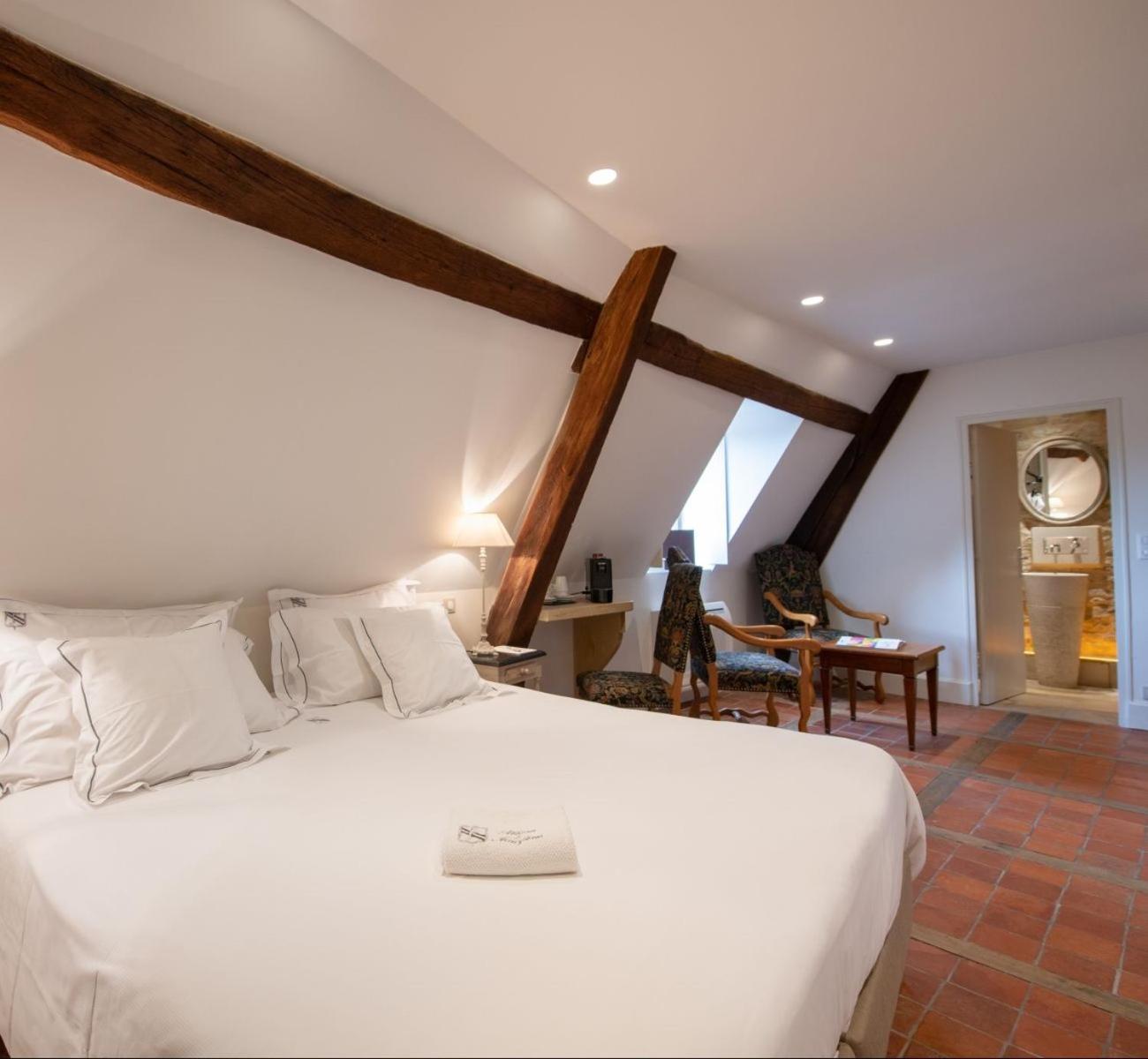 Junior Suite - Photo 1