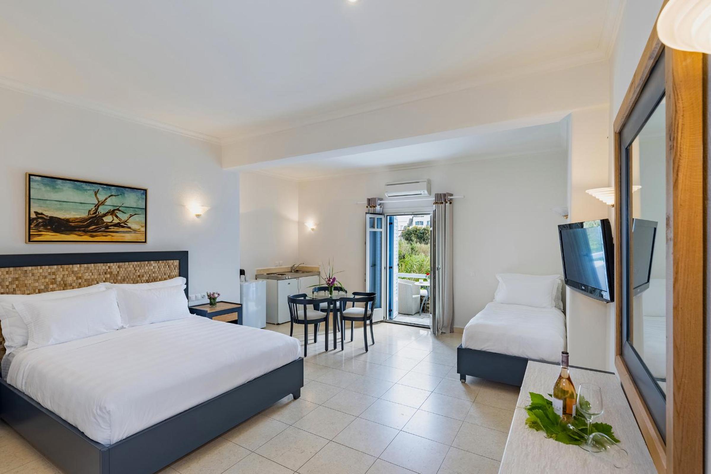 Standard Triple Room - Annex - Photo 1
