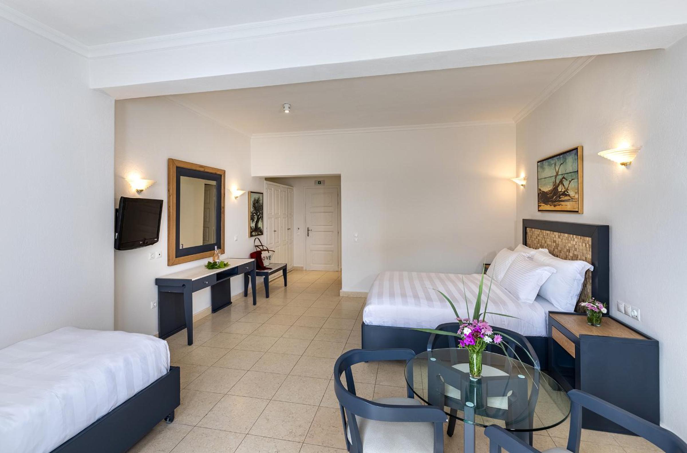 Standard Triple Room - Annex - Photo 3