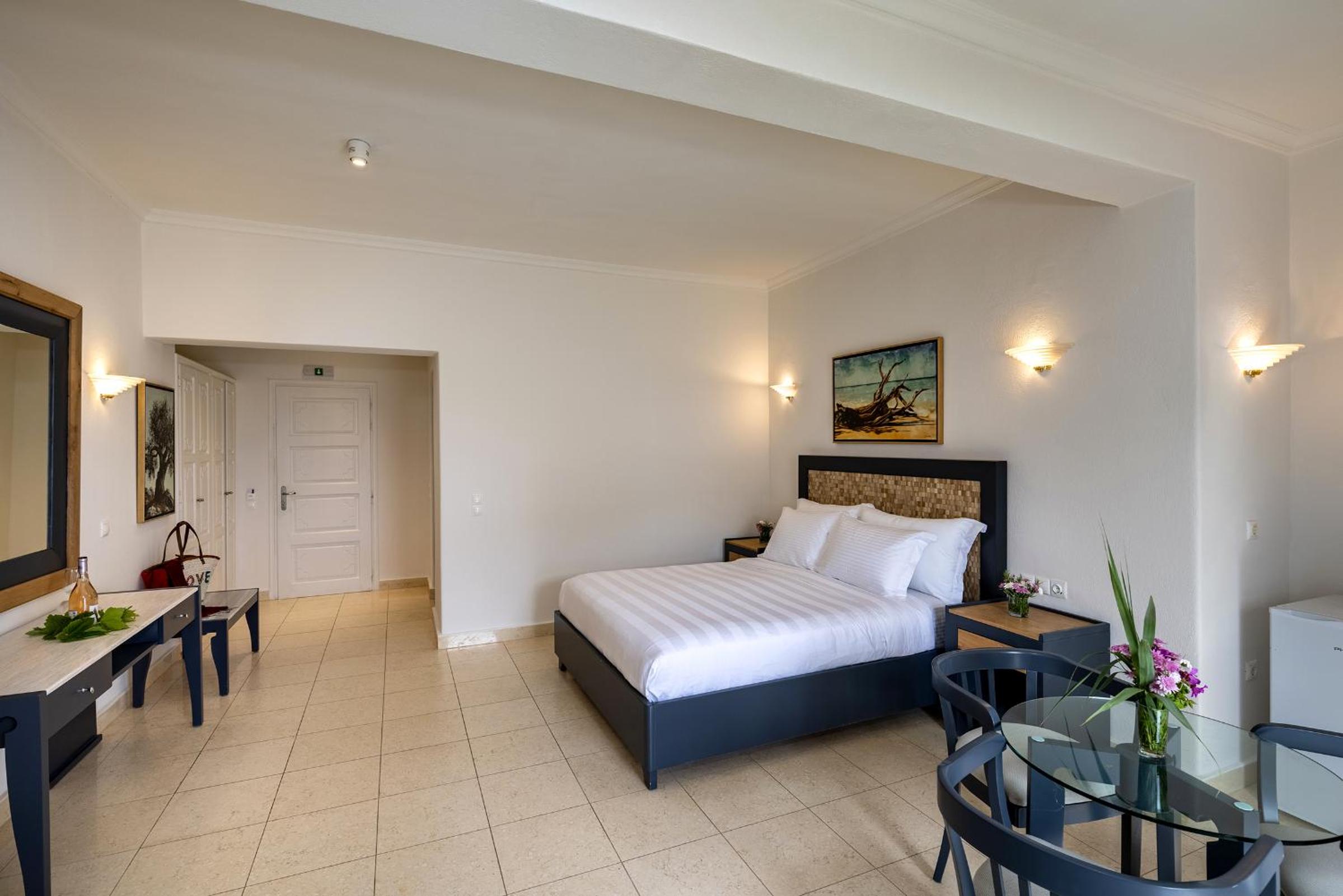 Standard Triple Room - Annex - Photo 5
