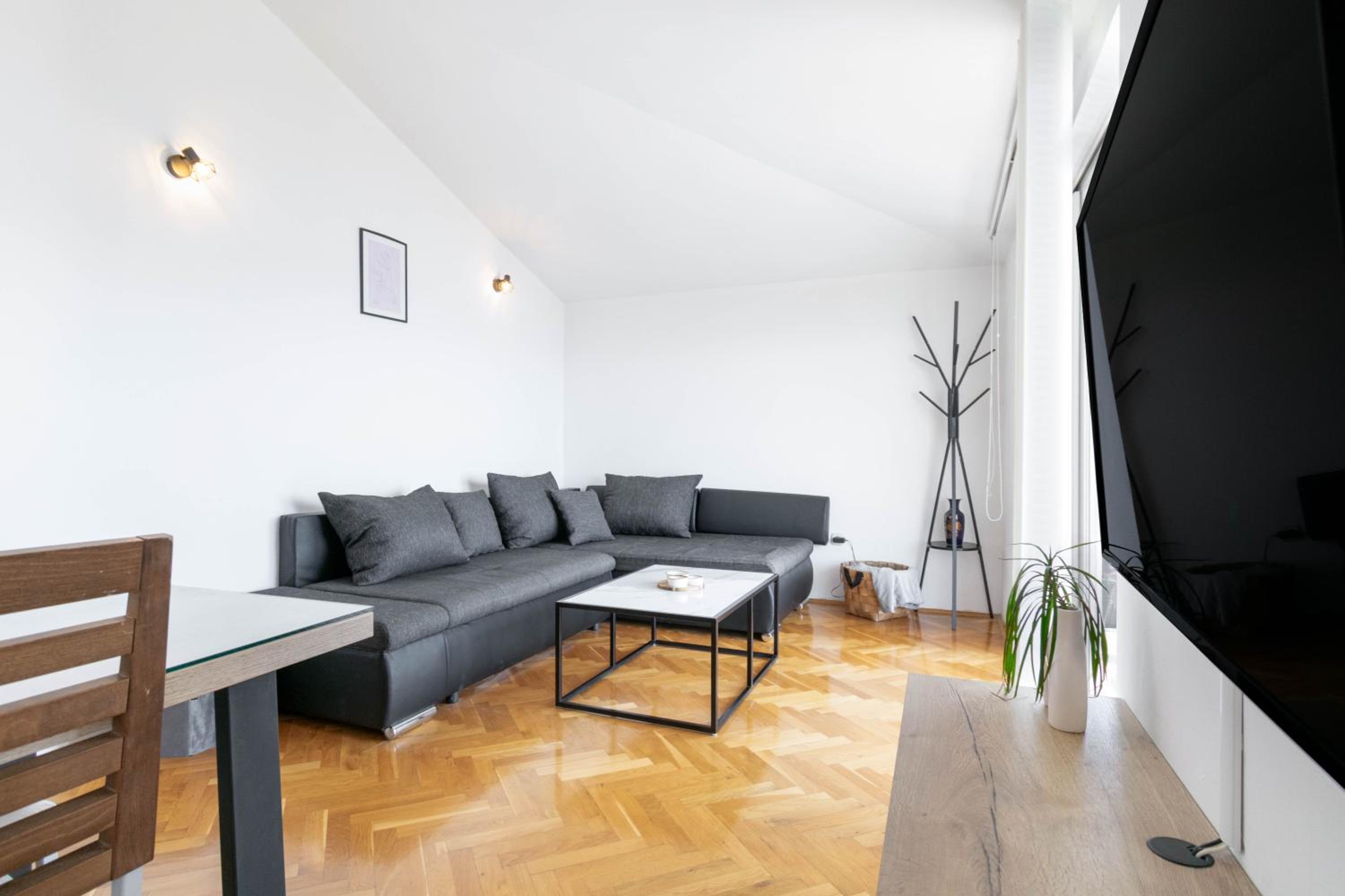Apartment with Sea View