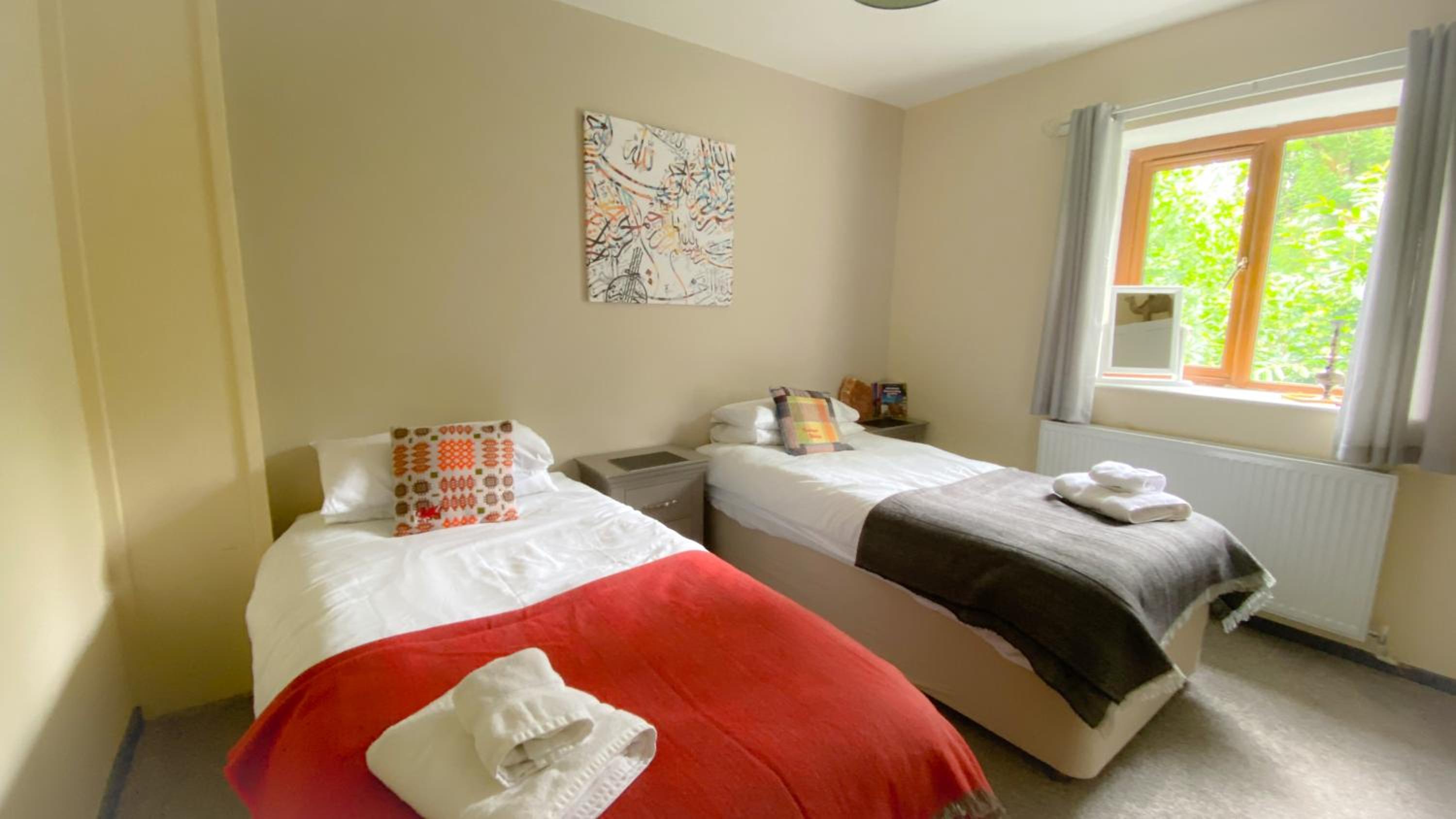 Three-Bedroom Apartment 2 photo 1