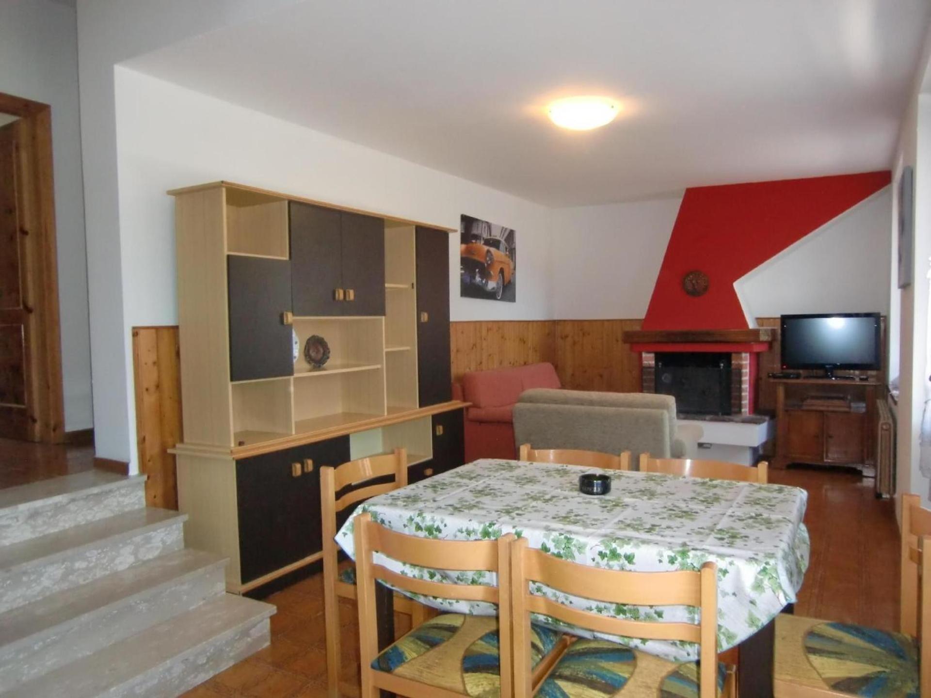 Apartment photo 1