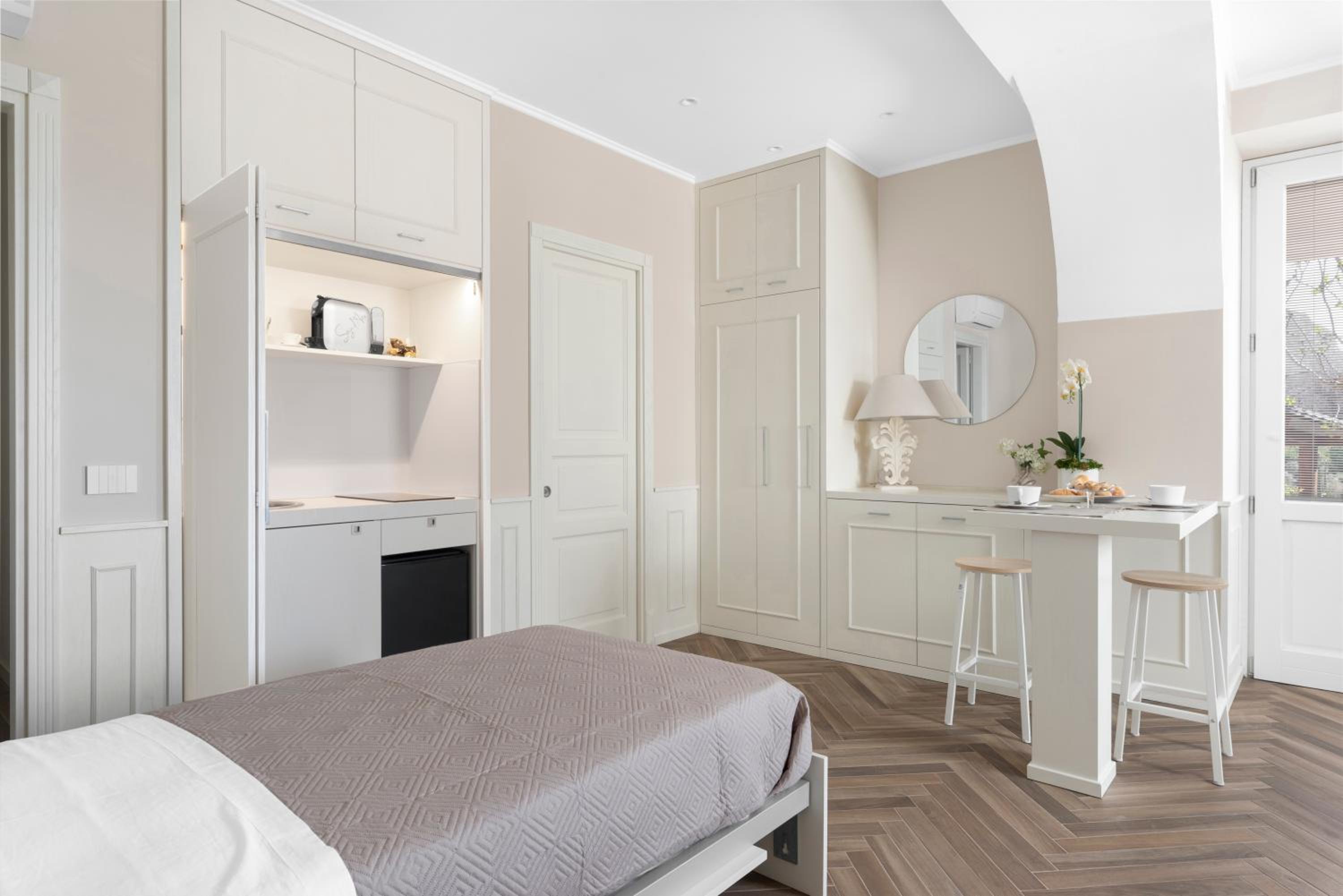 Superior Triple Room photo 3