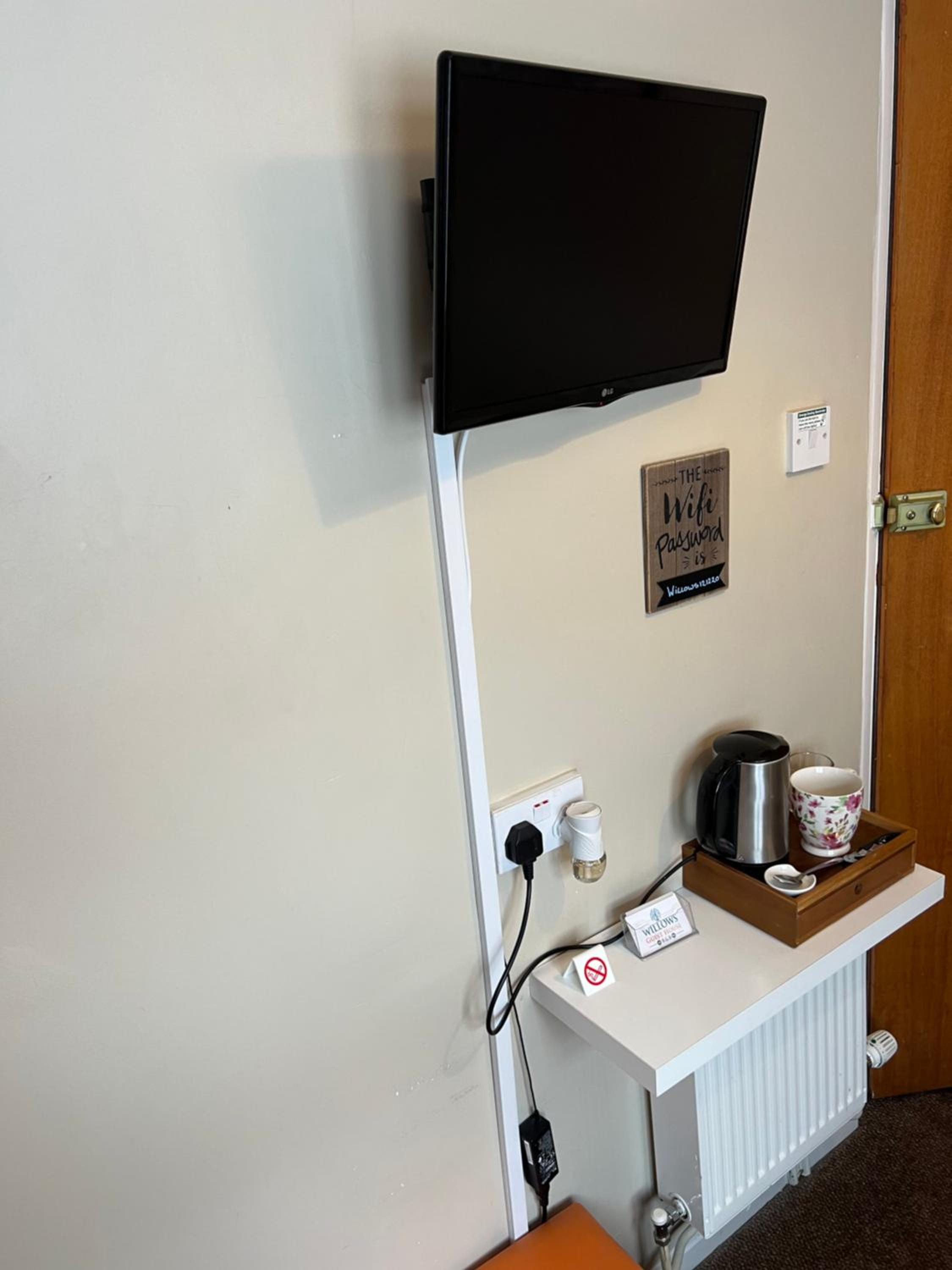 Single Room photo 2
