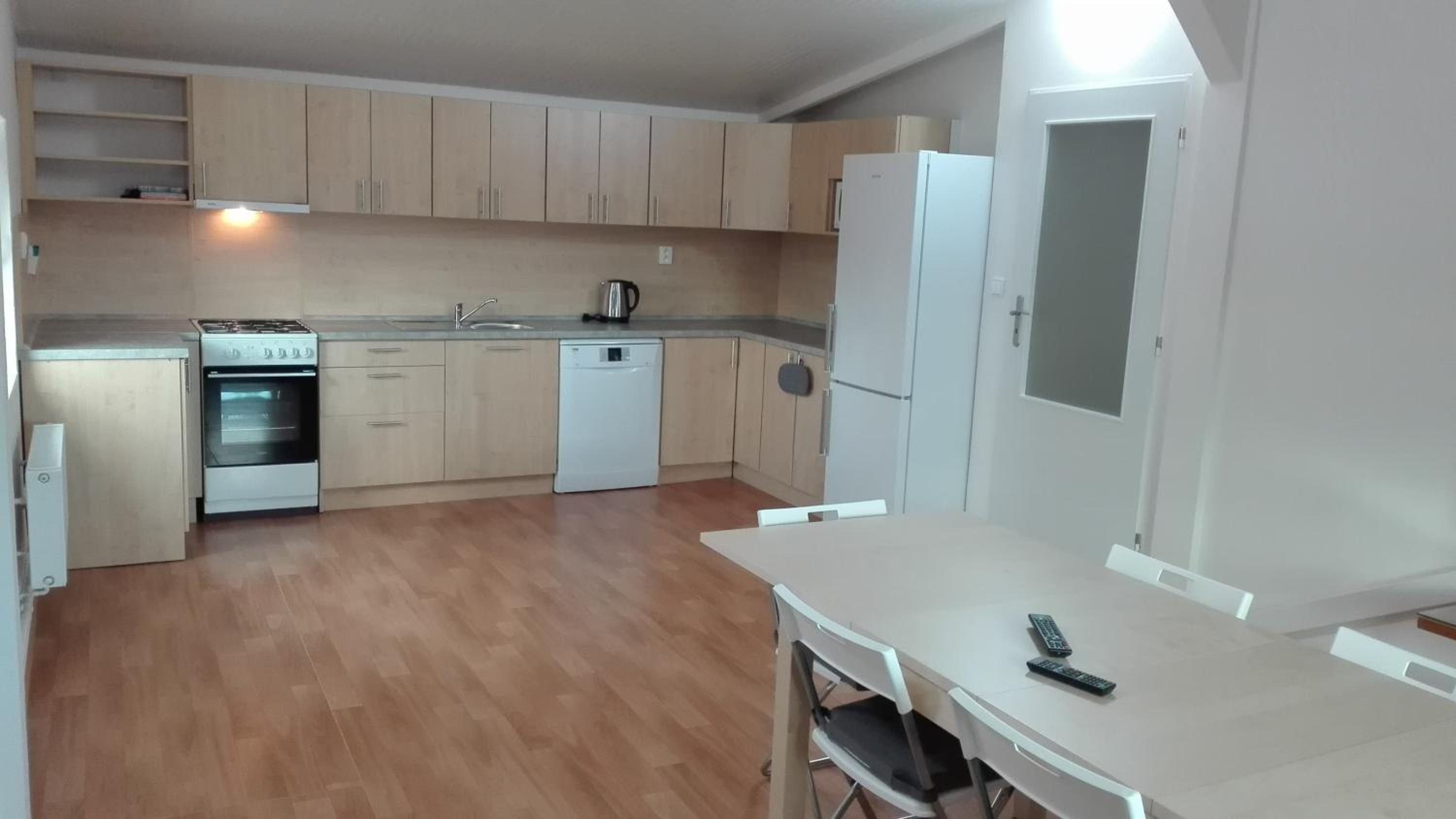 Three-Bedroom Apartment - Photo 24