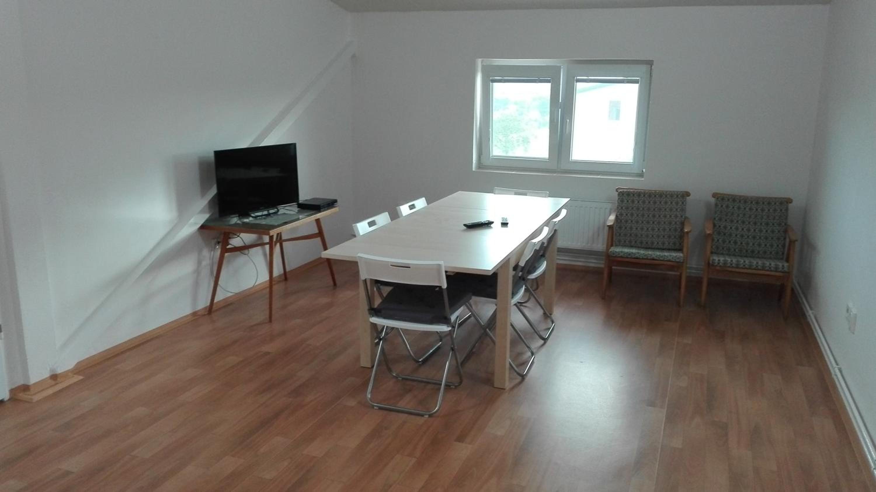 Three-Bedroom Apartment - Photo 73