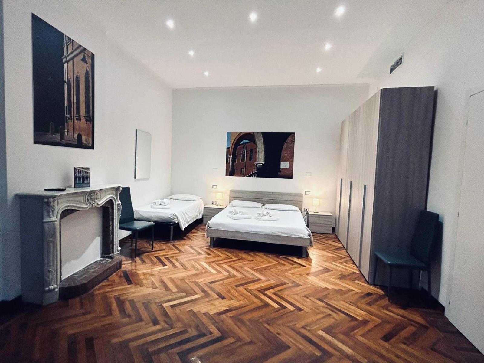 One-Bedroom Deluxe Apartment photo 2