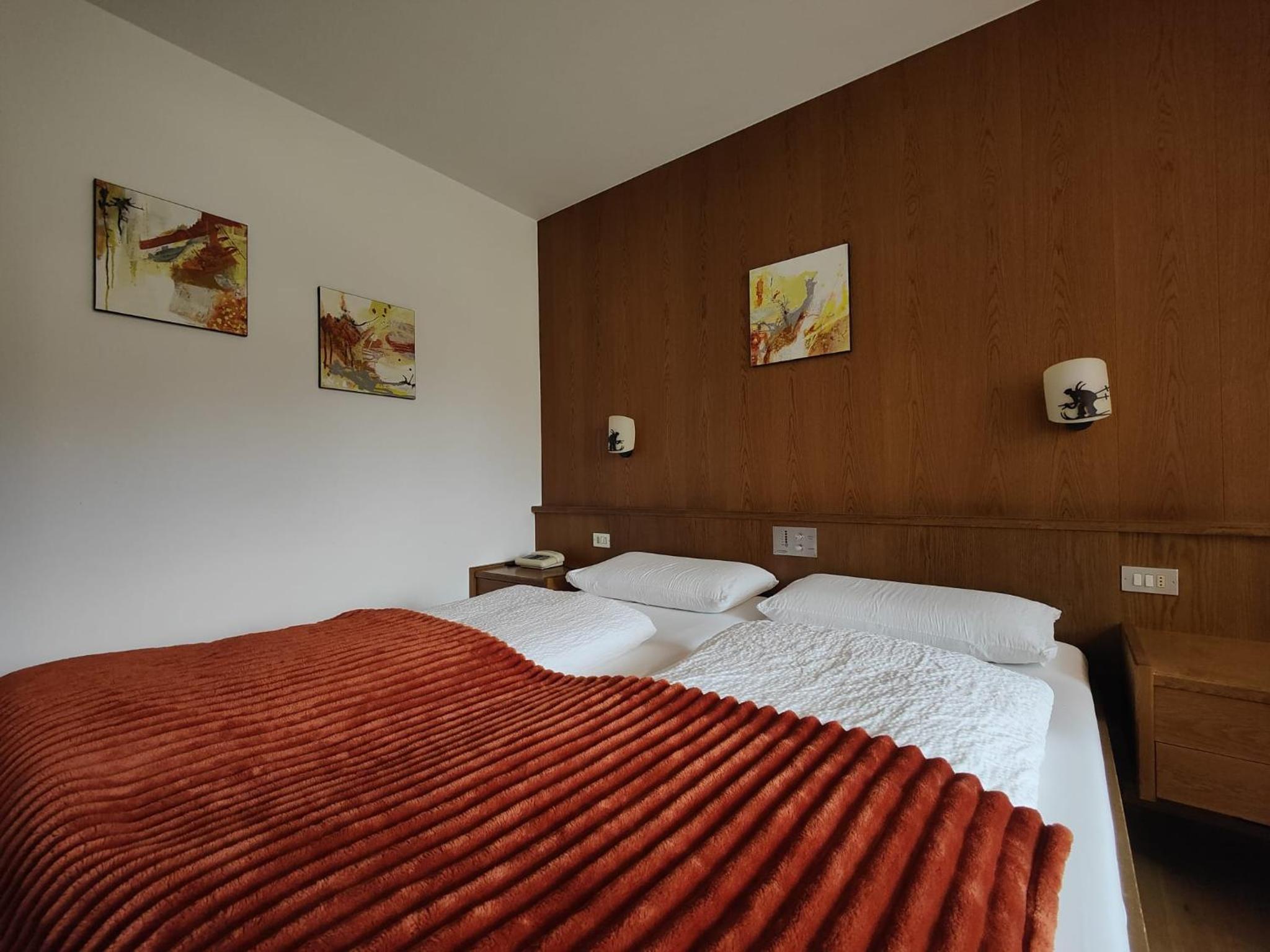 Double Room - Photo 7