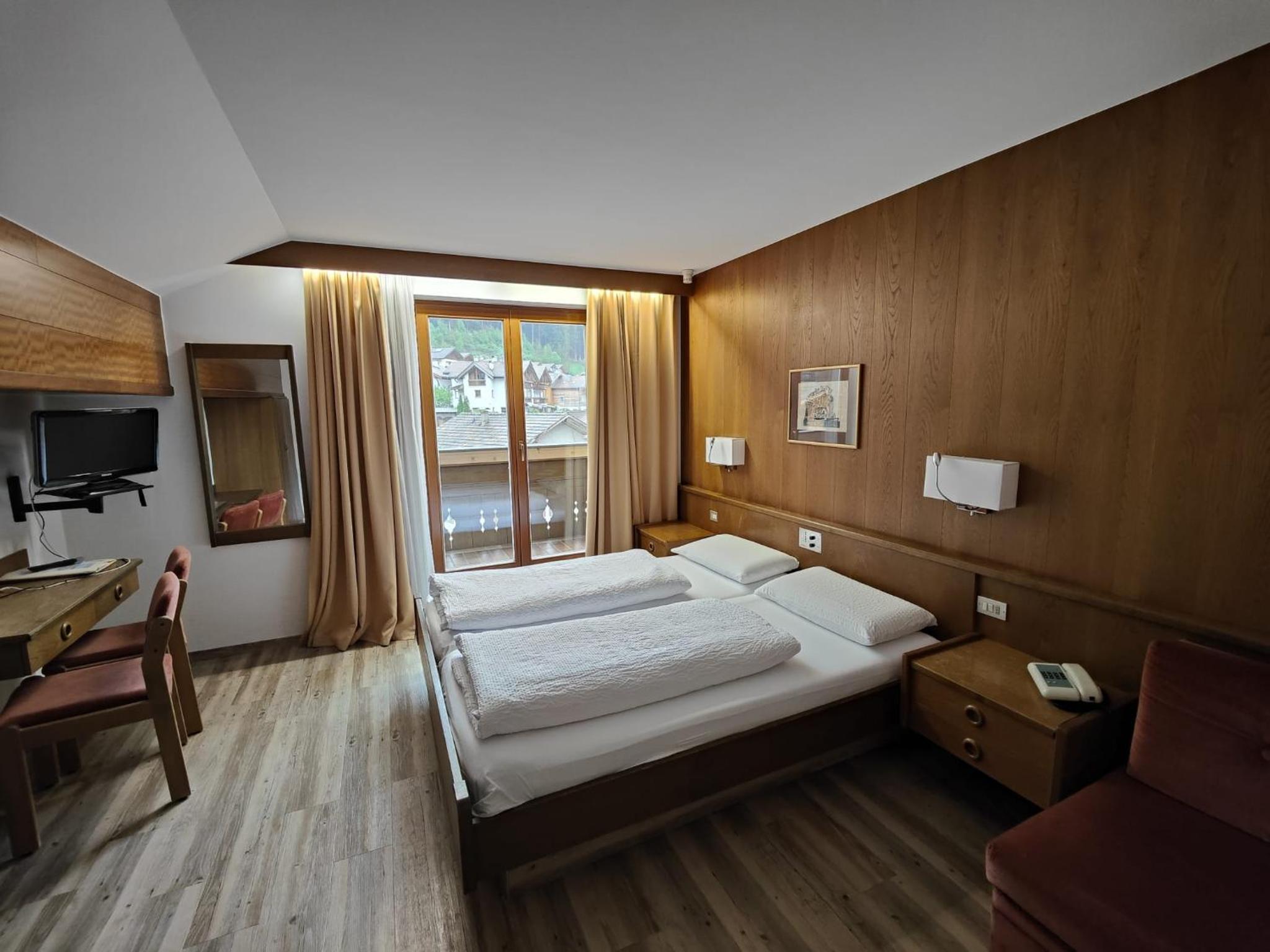 Double Room - Photo 16