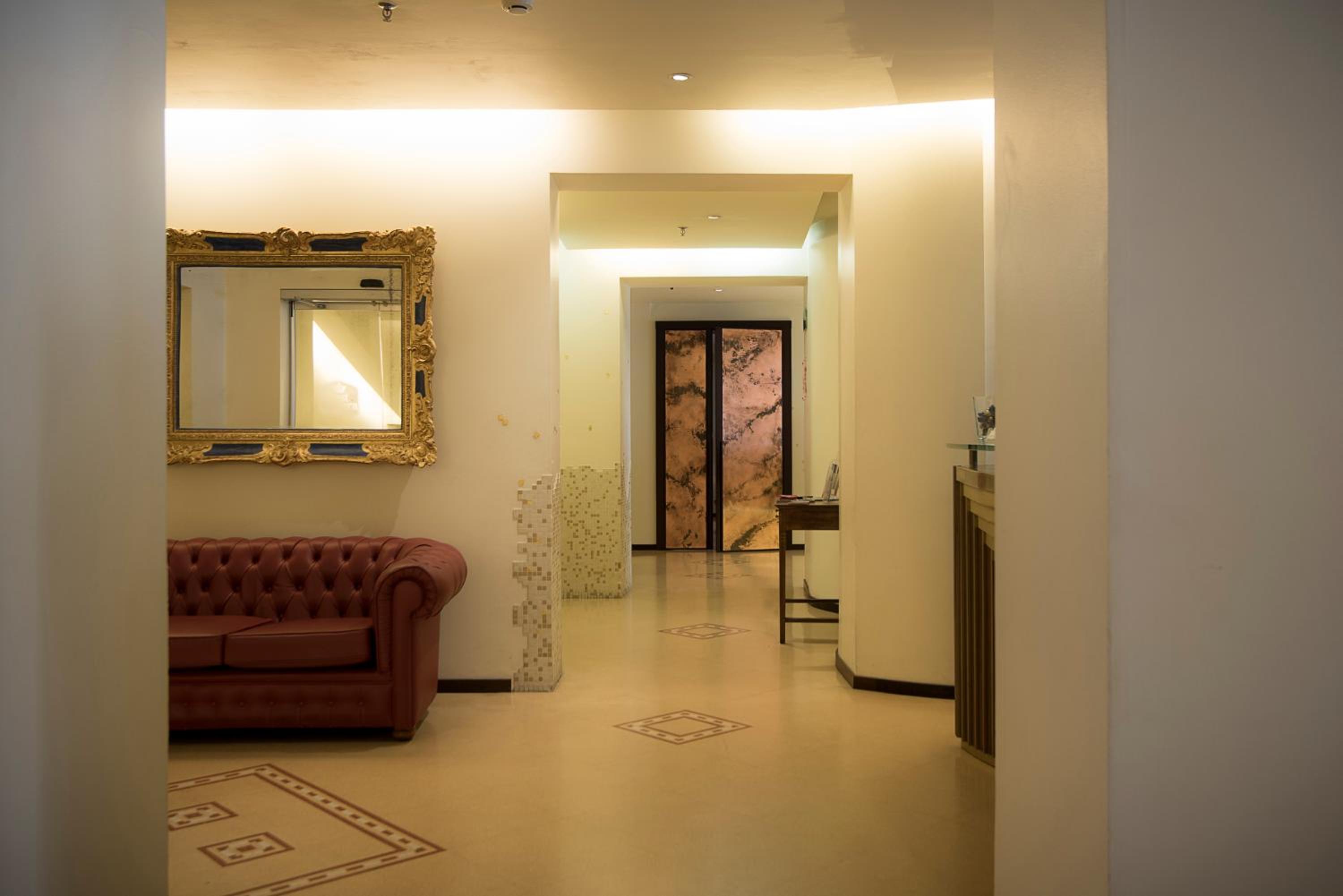 Single Room - Non Smoking - Photo 1