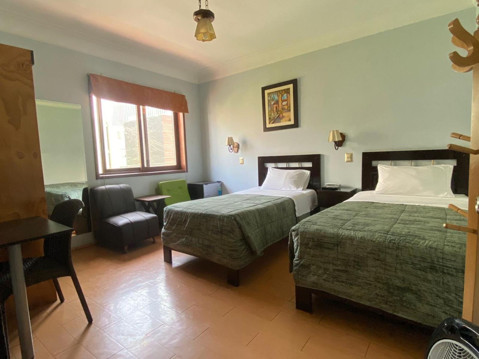 Twin Room photo 1