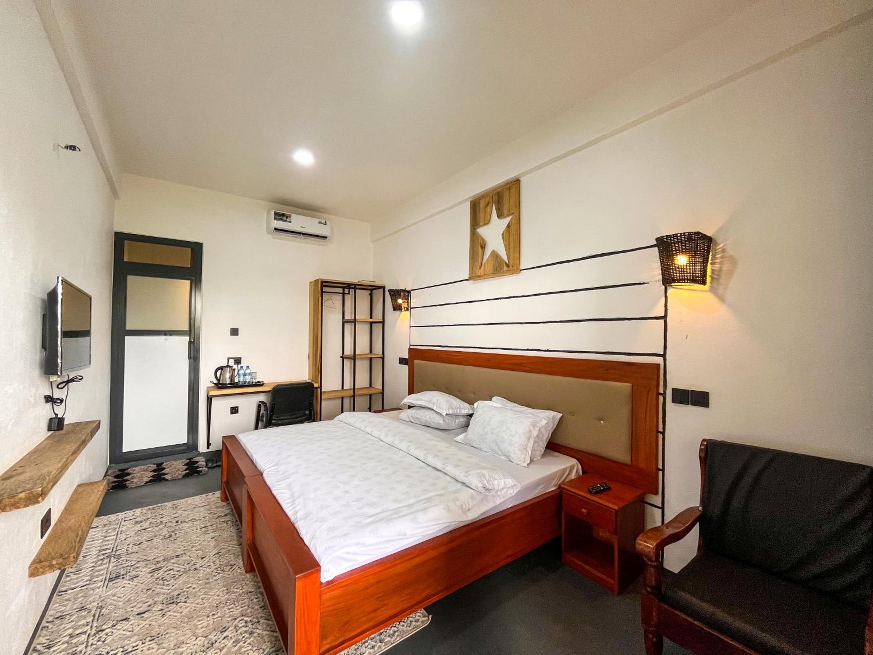 Deluxe Double or Twin Room - Photo 2