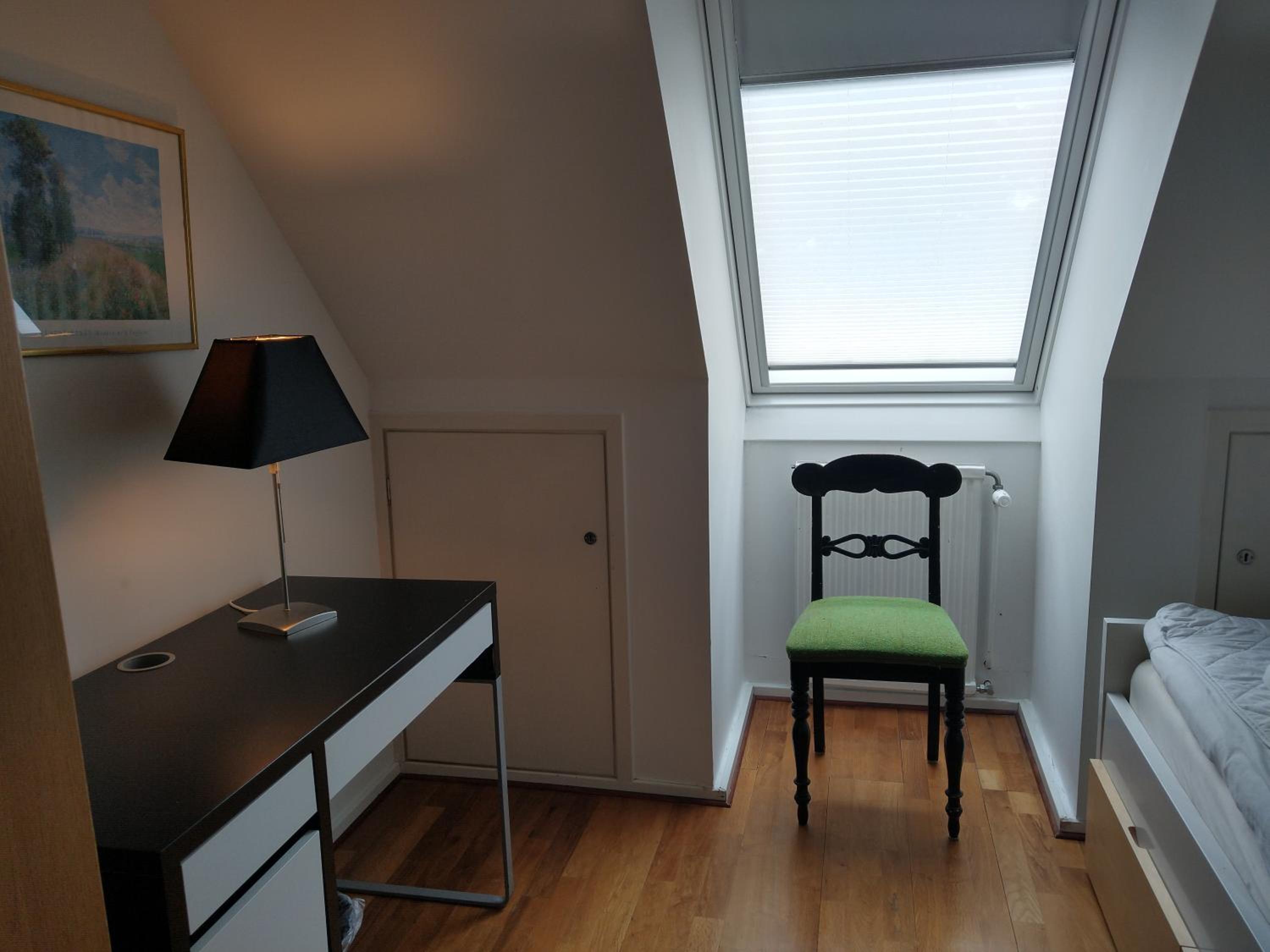 Single Room with Garden View (Elvis) photo 1