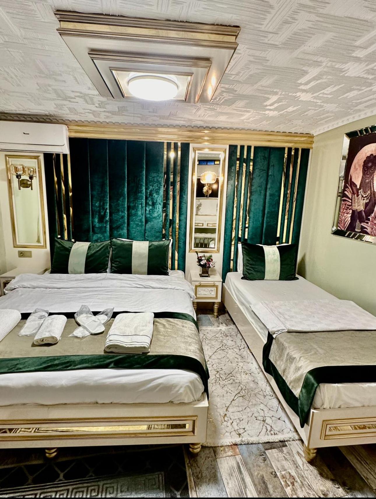 Comfort Triple Room with Shower