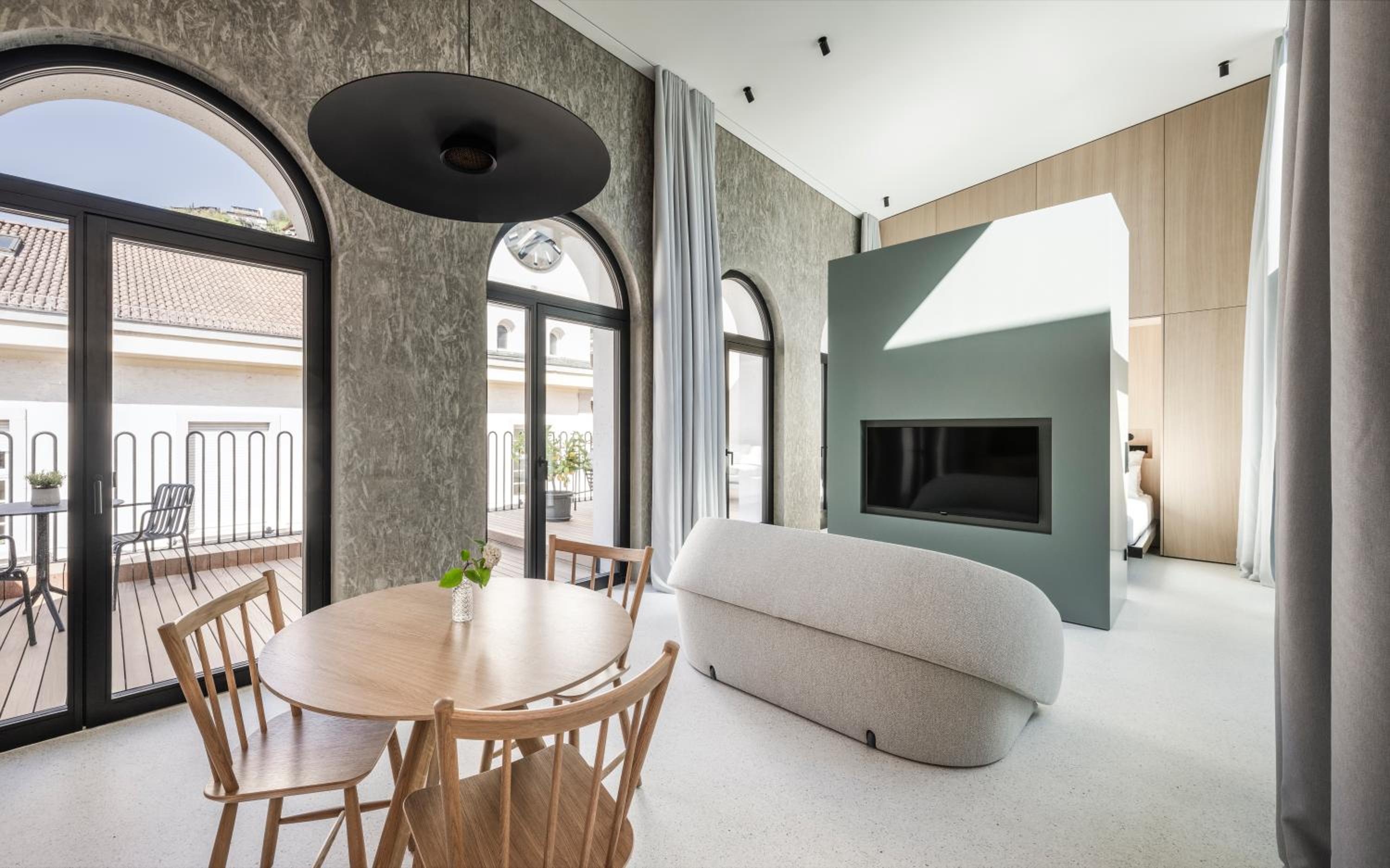 Apartment with Terrace photo 1