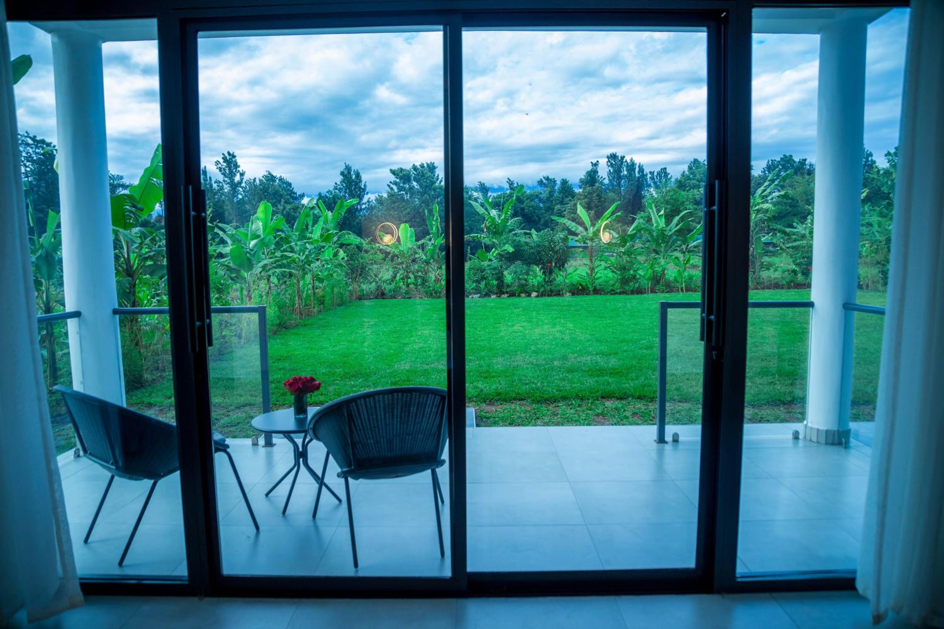 King Room with Mountain View - Photo 1