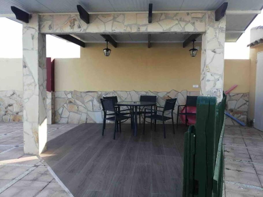 Two-Bedroom House photo 2