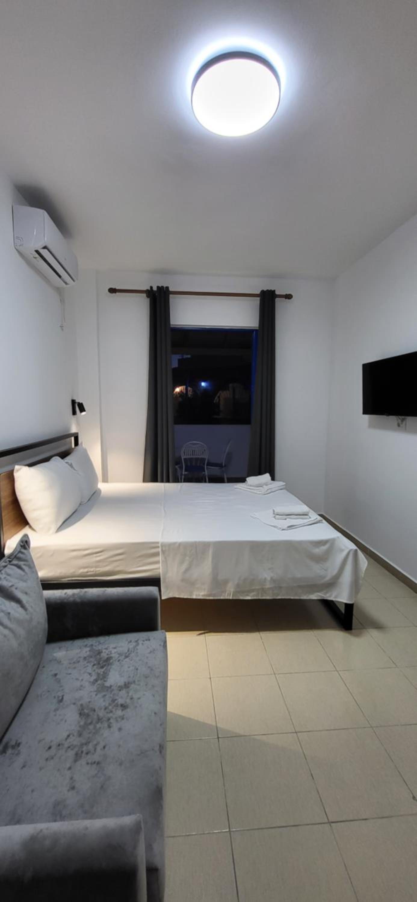 Standard Triple Room photo 2