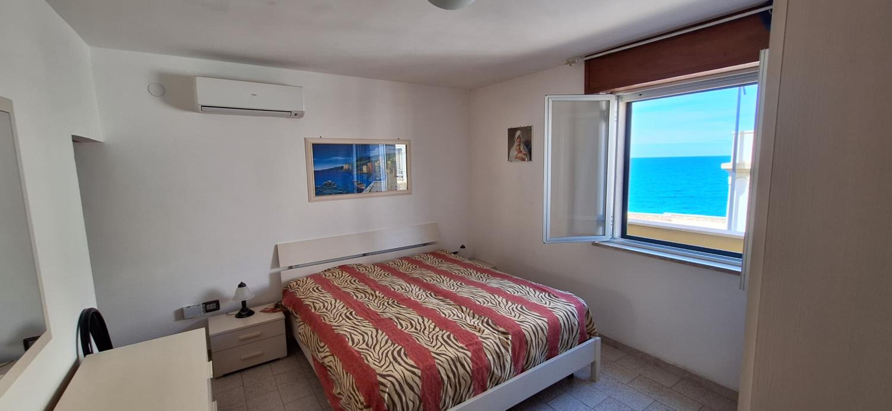 Apartment With Sea View photo 1