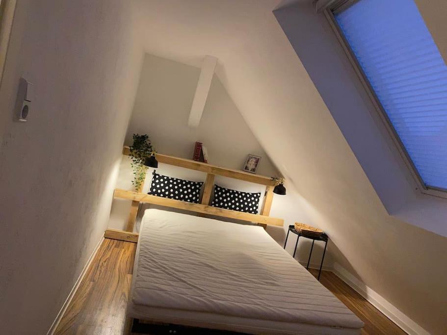 Three-Bedroom Apartment photo 2
