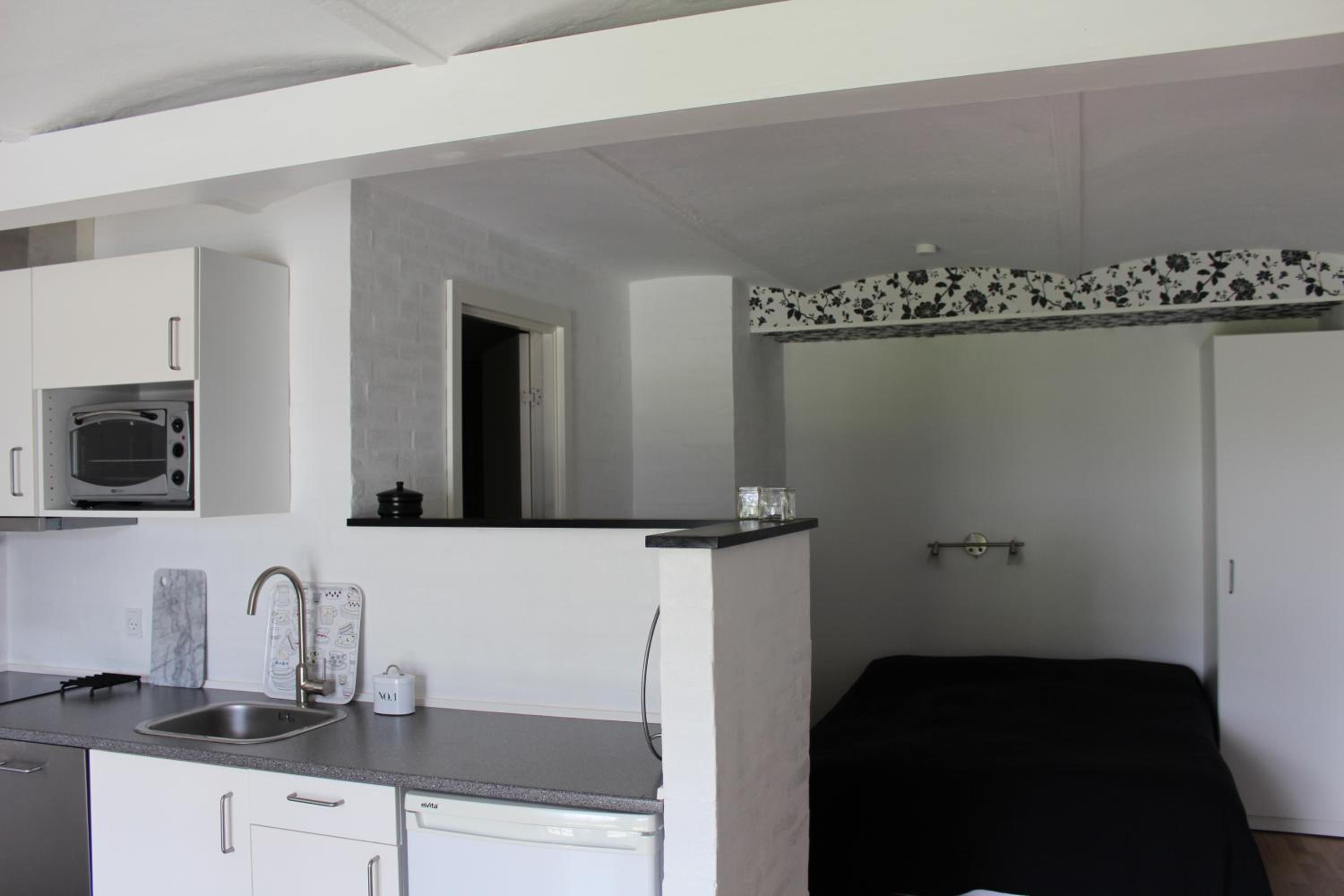 Studio Apartment (2 Adults & 1 Child)