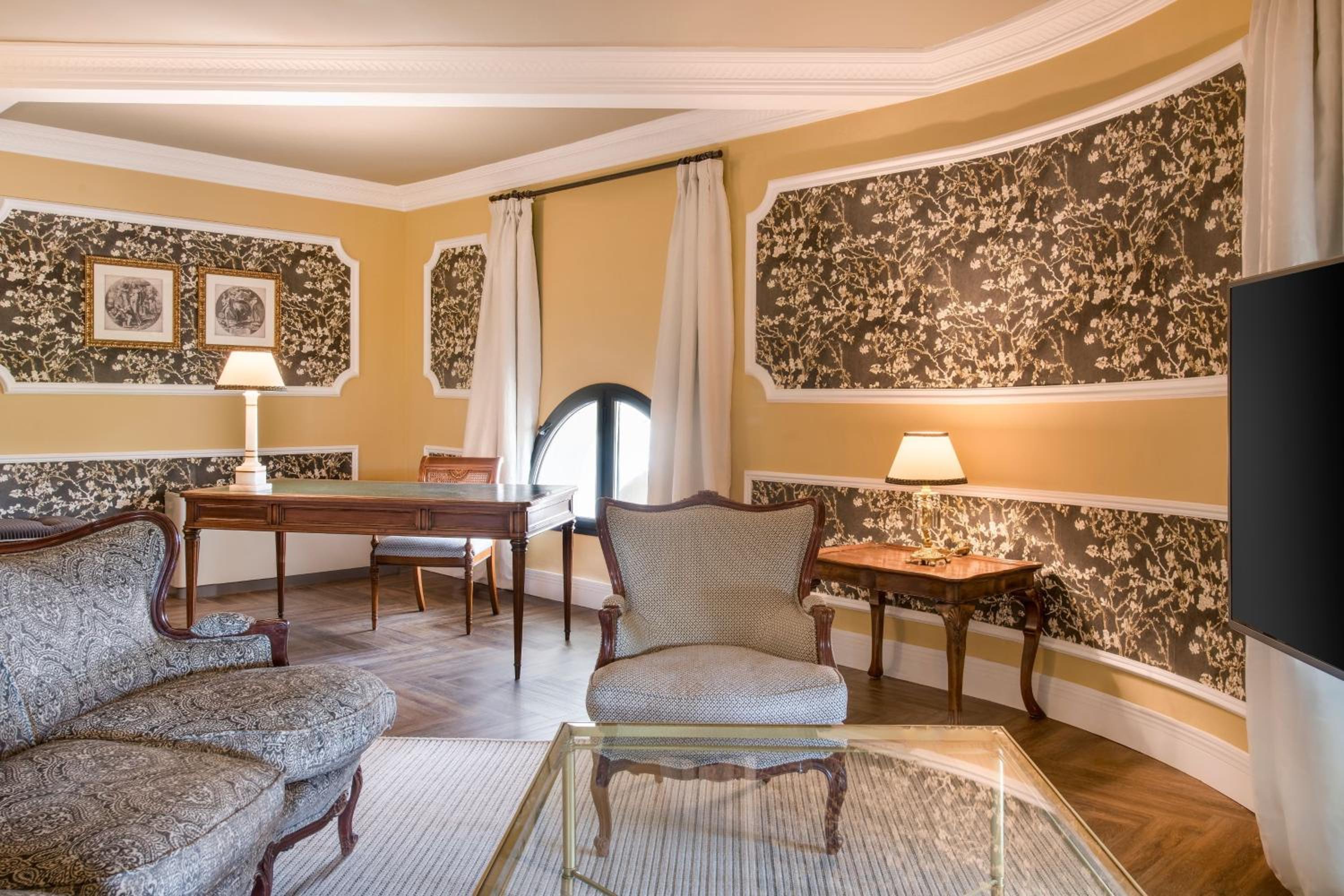 Junior Suite King - Photo 9