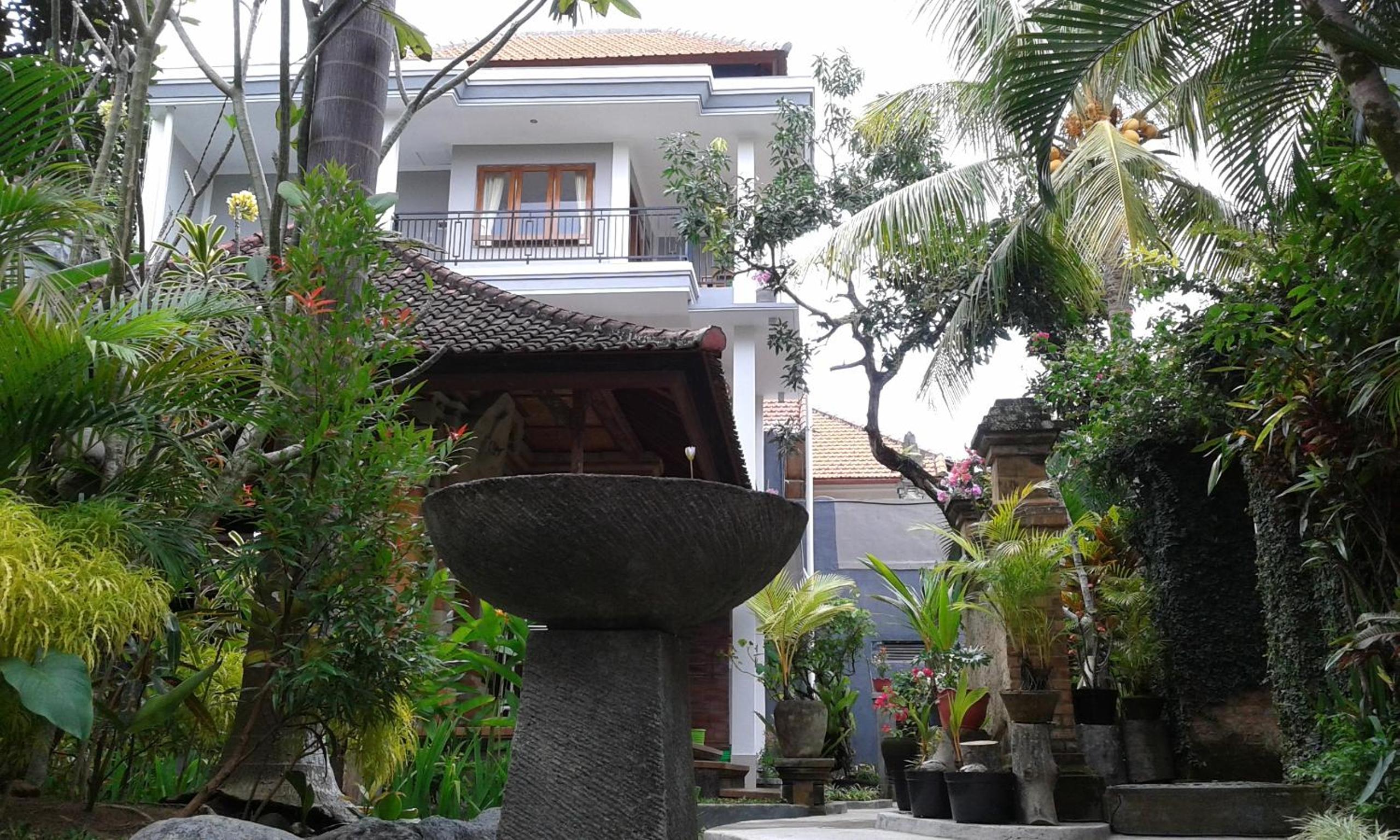 Triple Room with Balcony - Photo 4