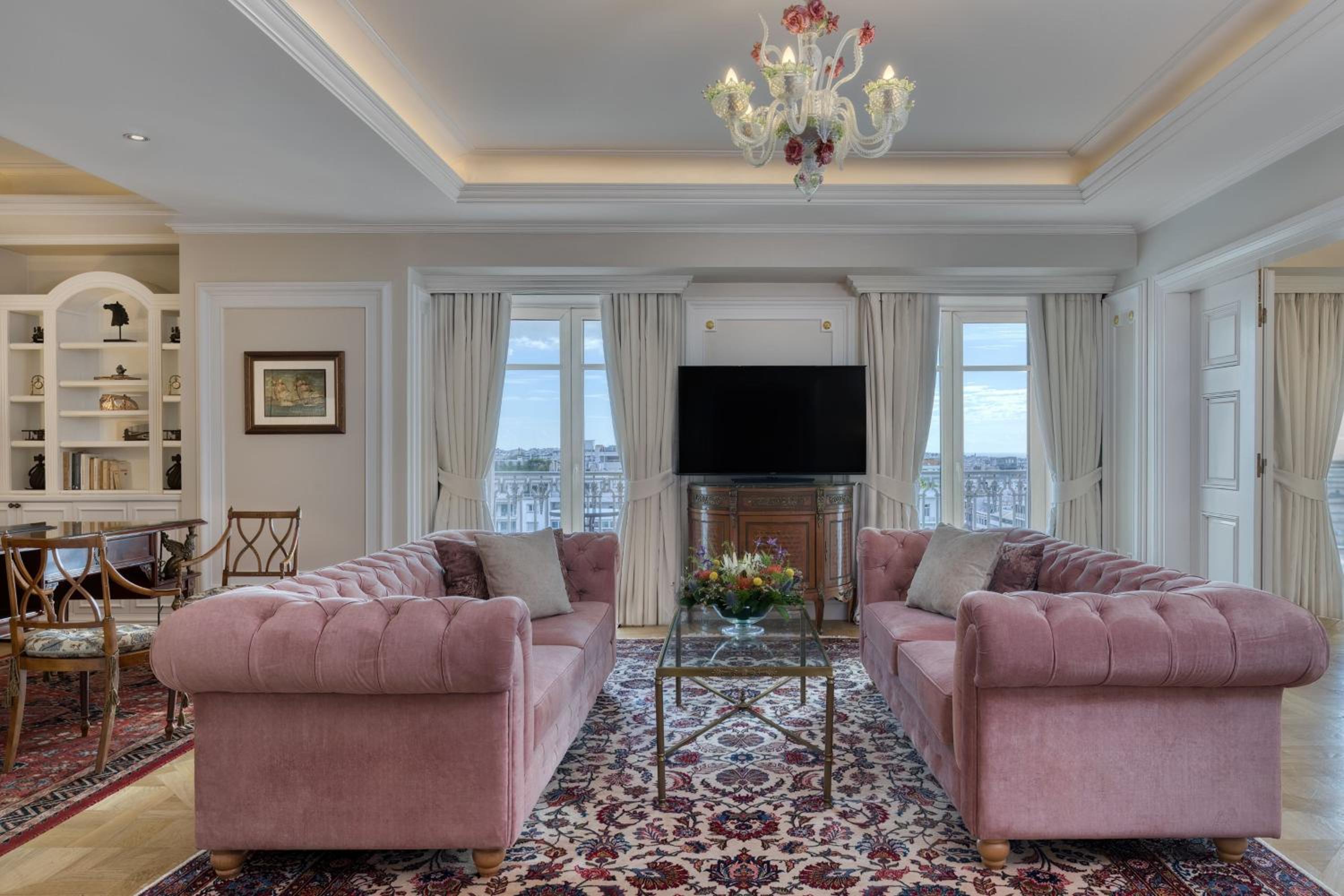 Executive Acropolis Suite 1 Bedroom Suite, 1 King, City view