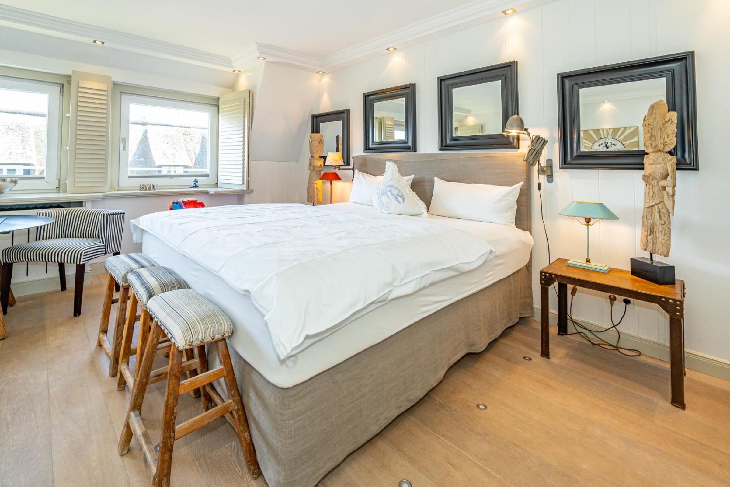 Apartment with Sea View thumbnail 5