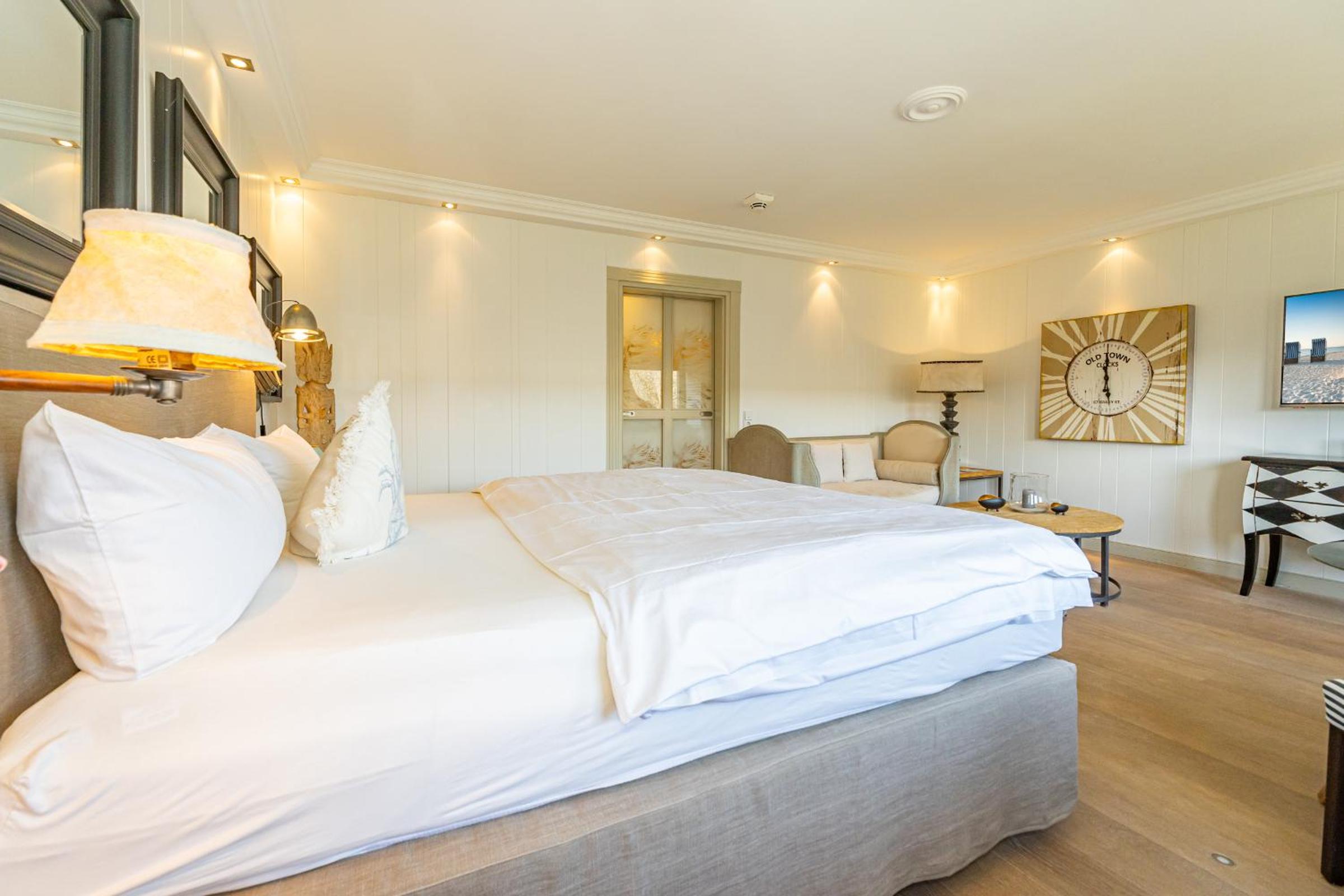 Apartment with Sea View thumbnail 5