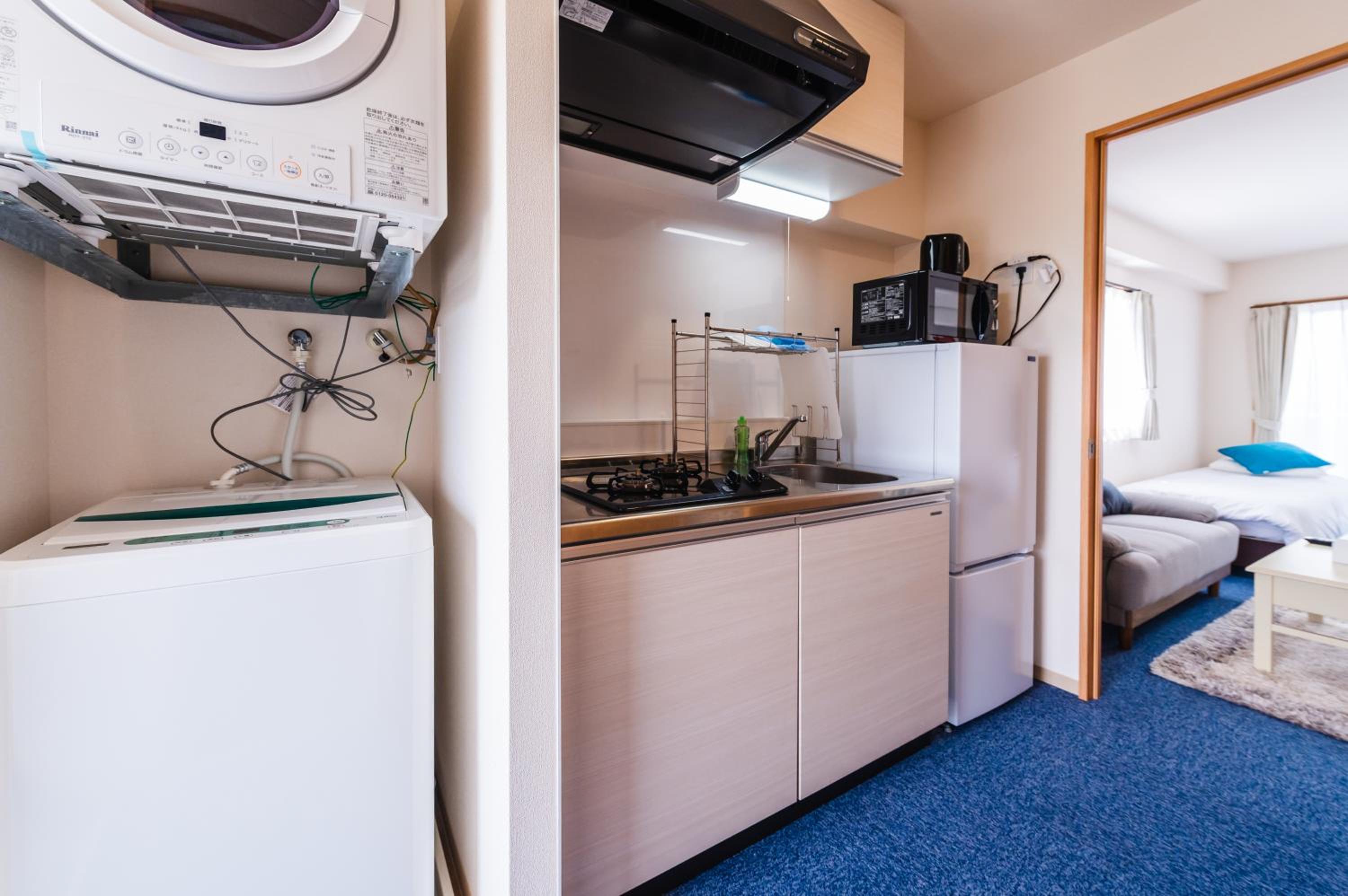 One-Bedroom Apartment - Photo 14