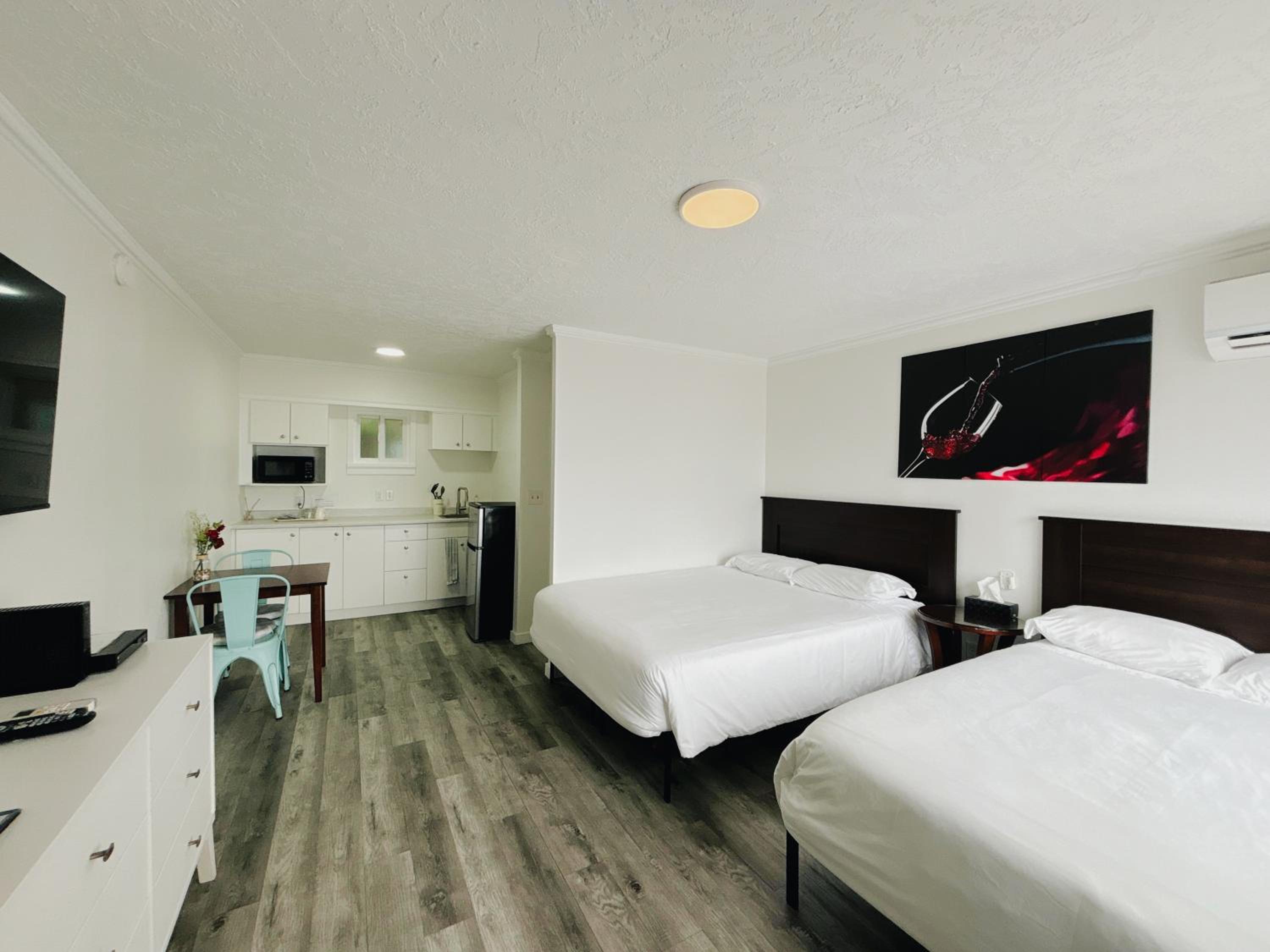 Ocean View Room with Two Double Beds