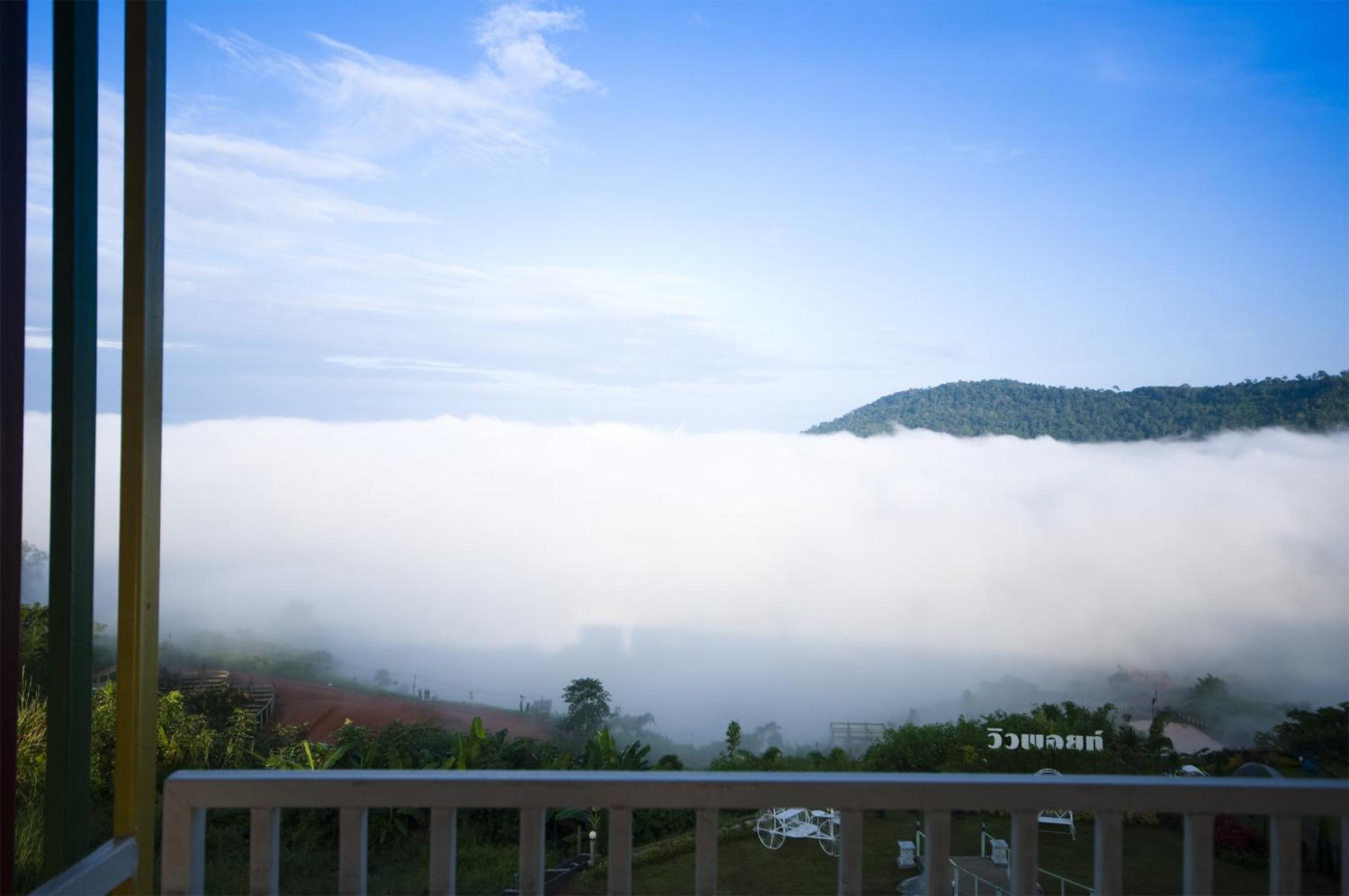 Double Room with Mountain View - Photo 2