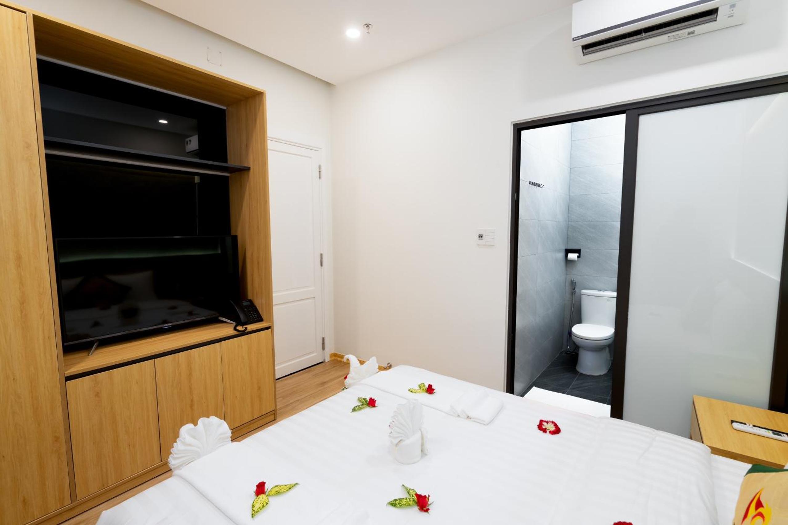 Standard Double Room - Photo 3