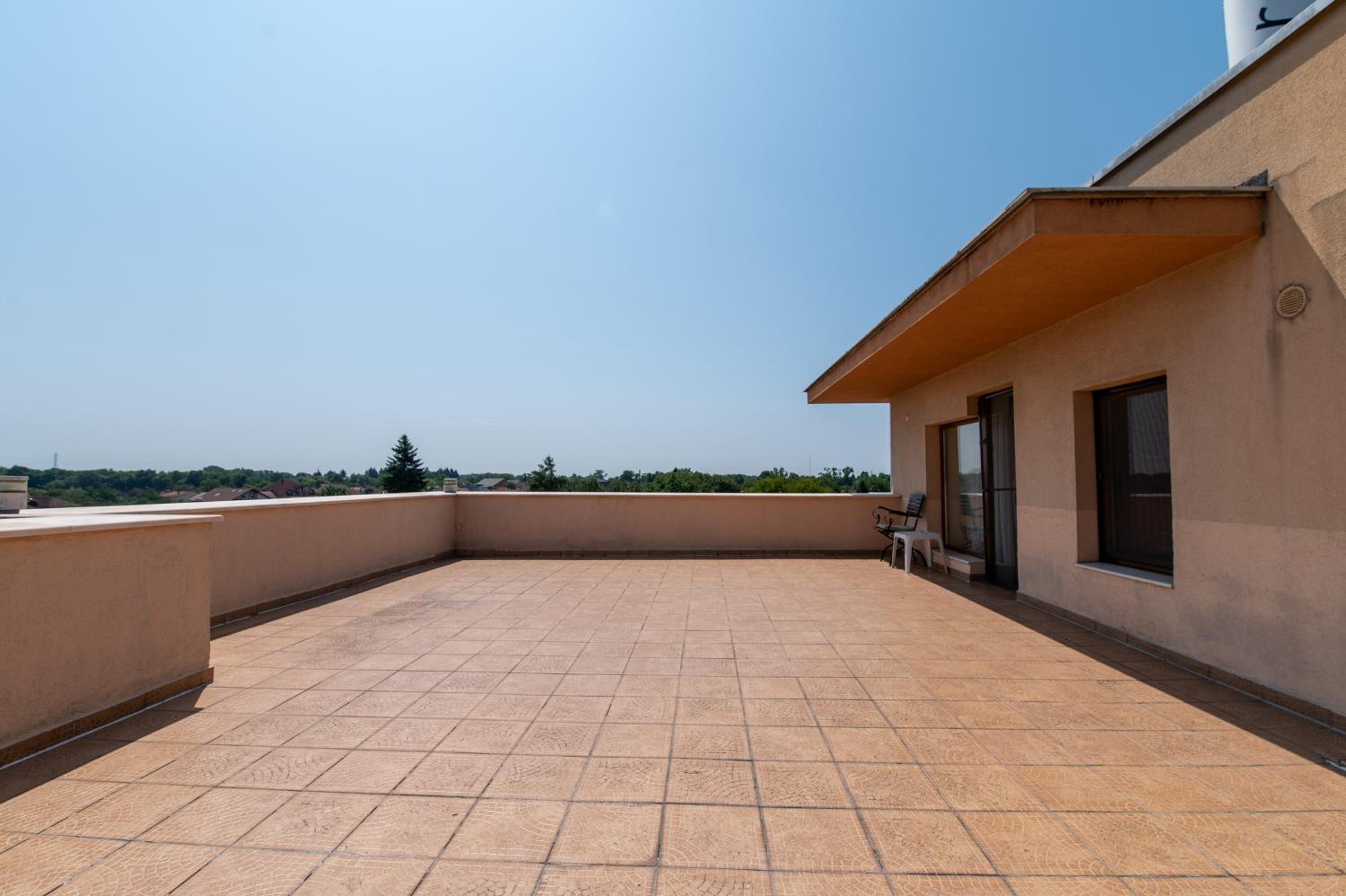 Executive Suite with Terrace photo 2