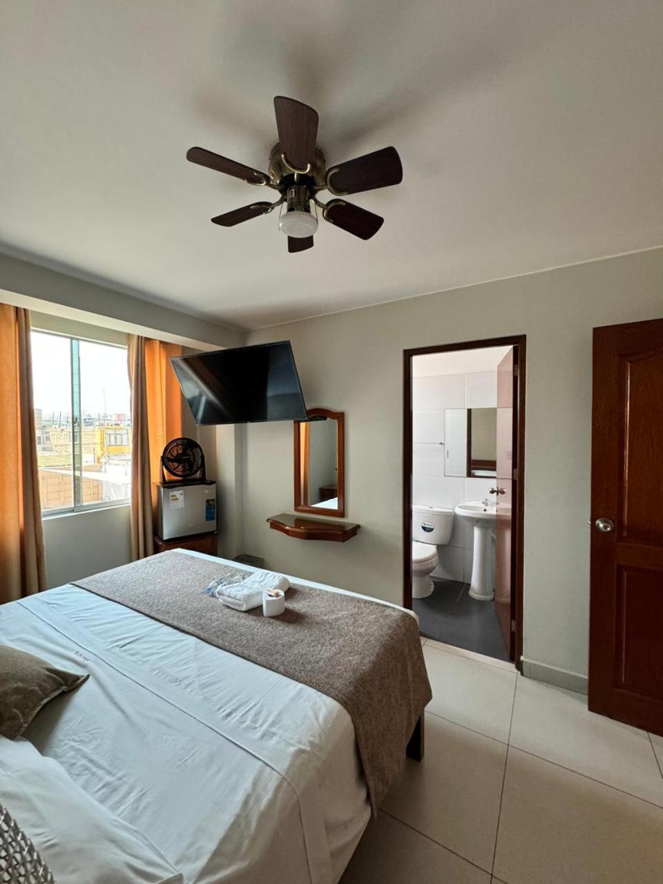 Superior King Room