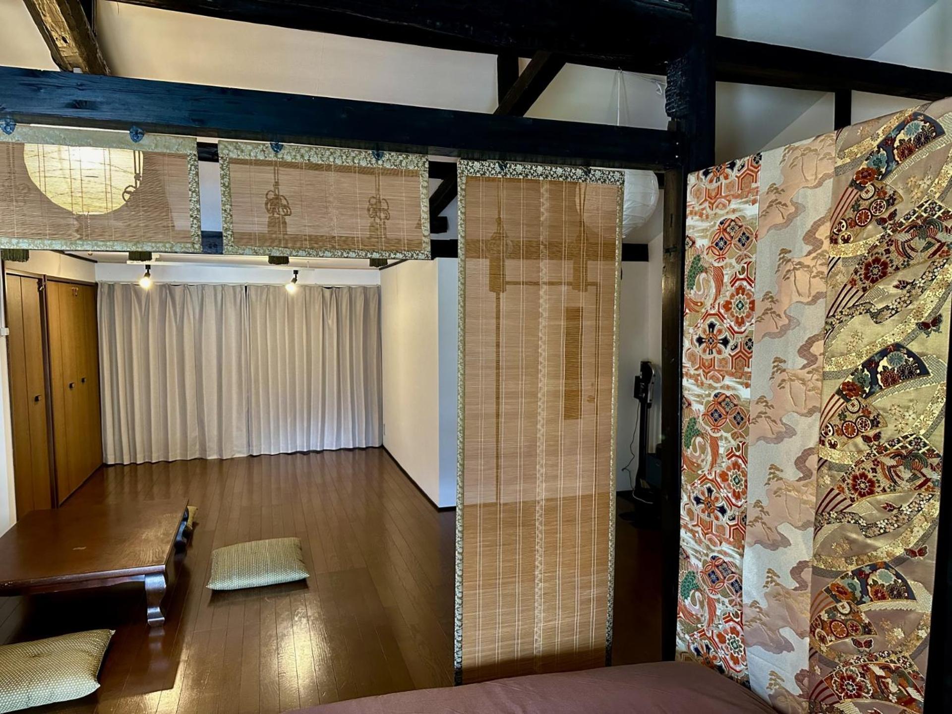 One-Bedroom Apartment - Photo 4