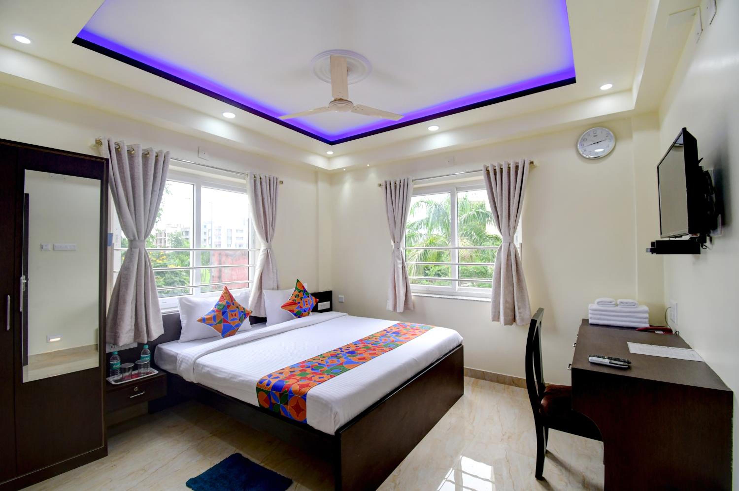 King Room with Garden View photo 2