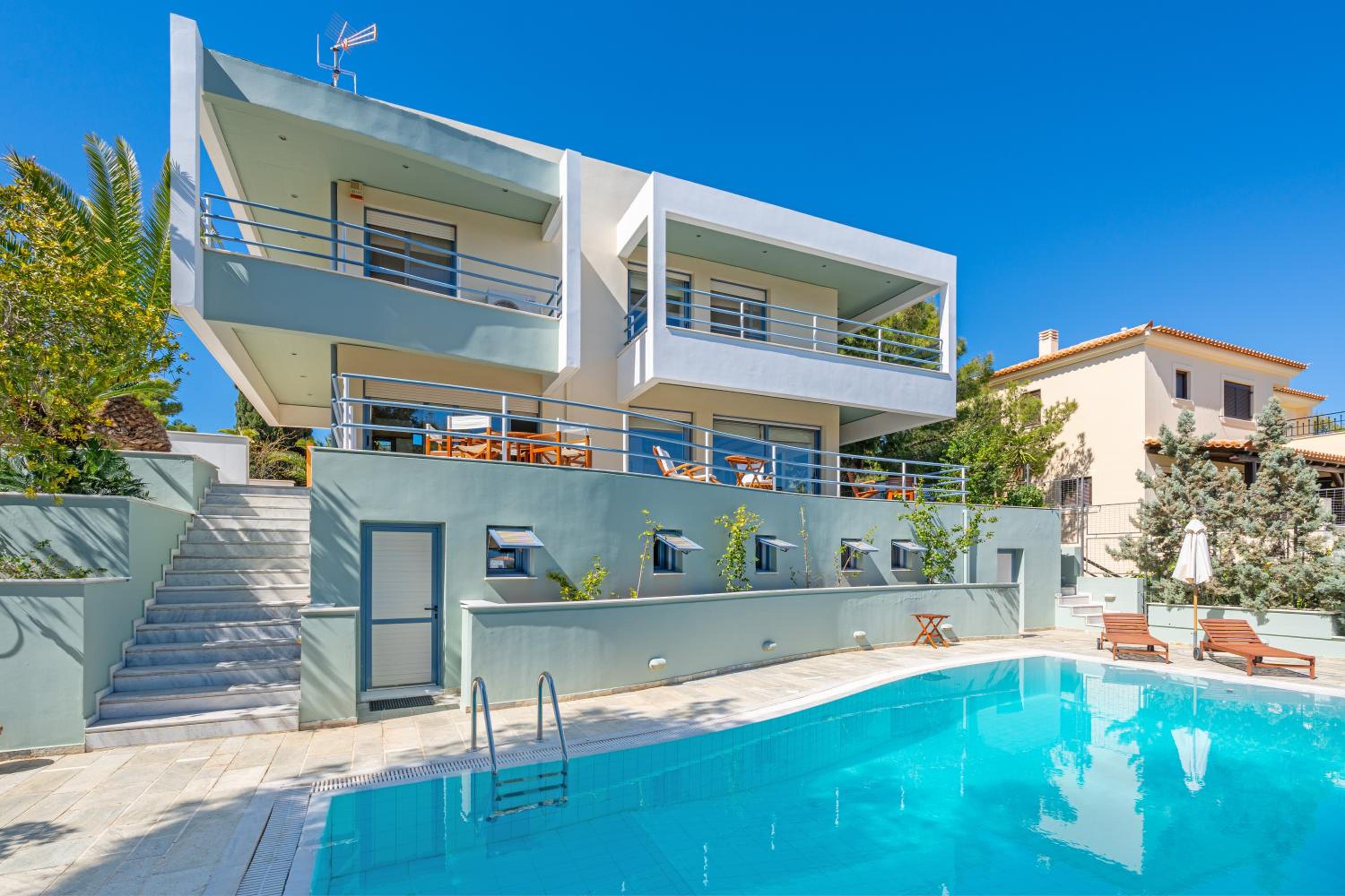 Superior Villa photo 3