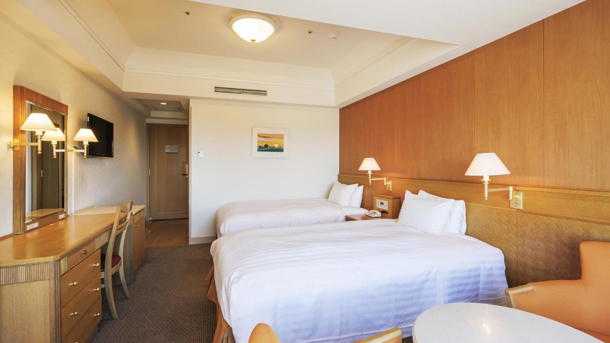 Large Twin Room - Non-Smoking - Photo 3