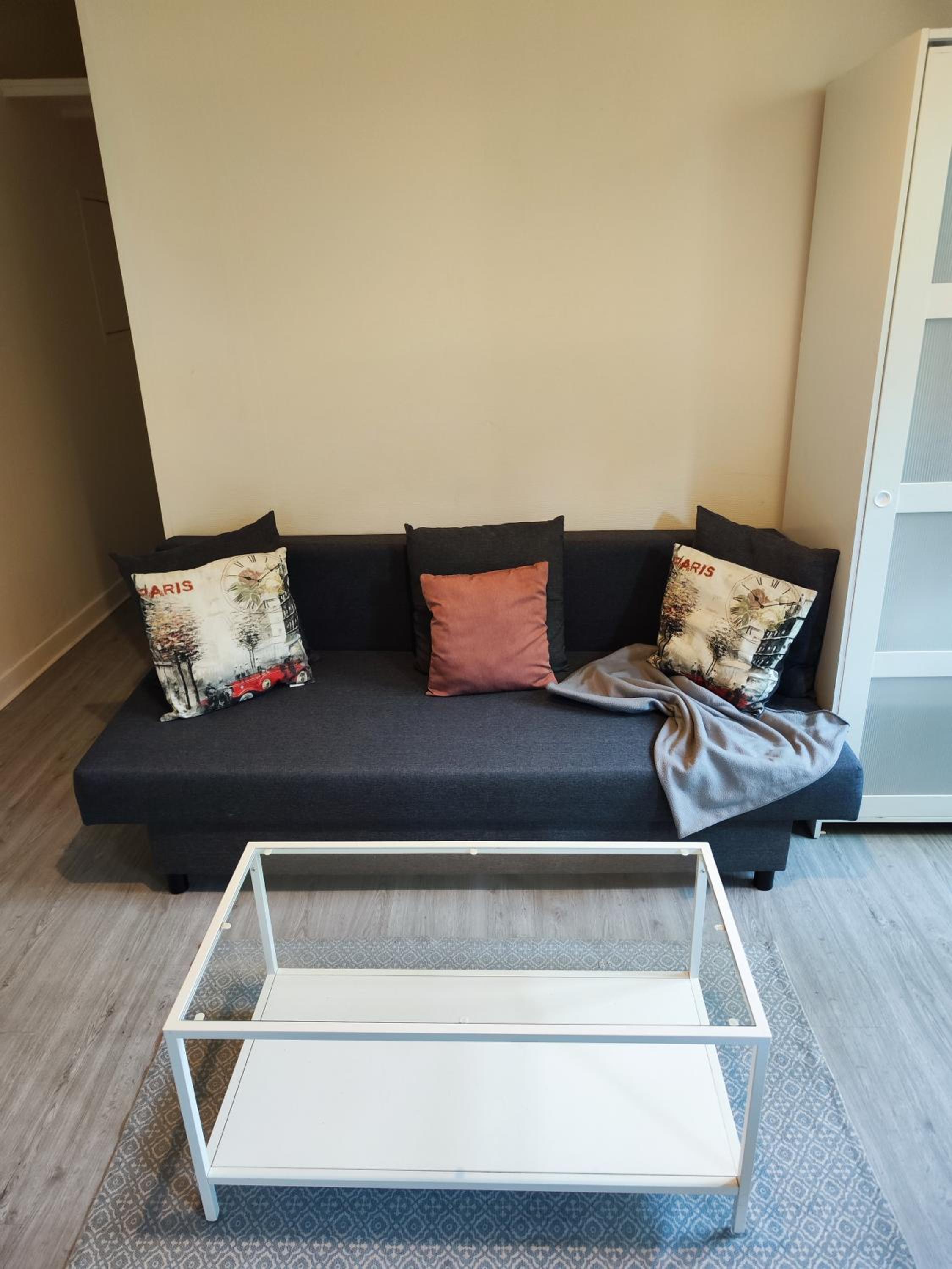 King Studio with Sofa Bed photo 2